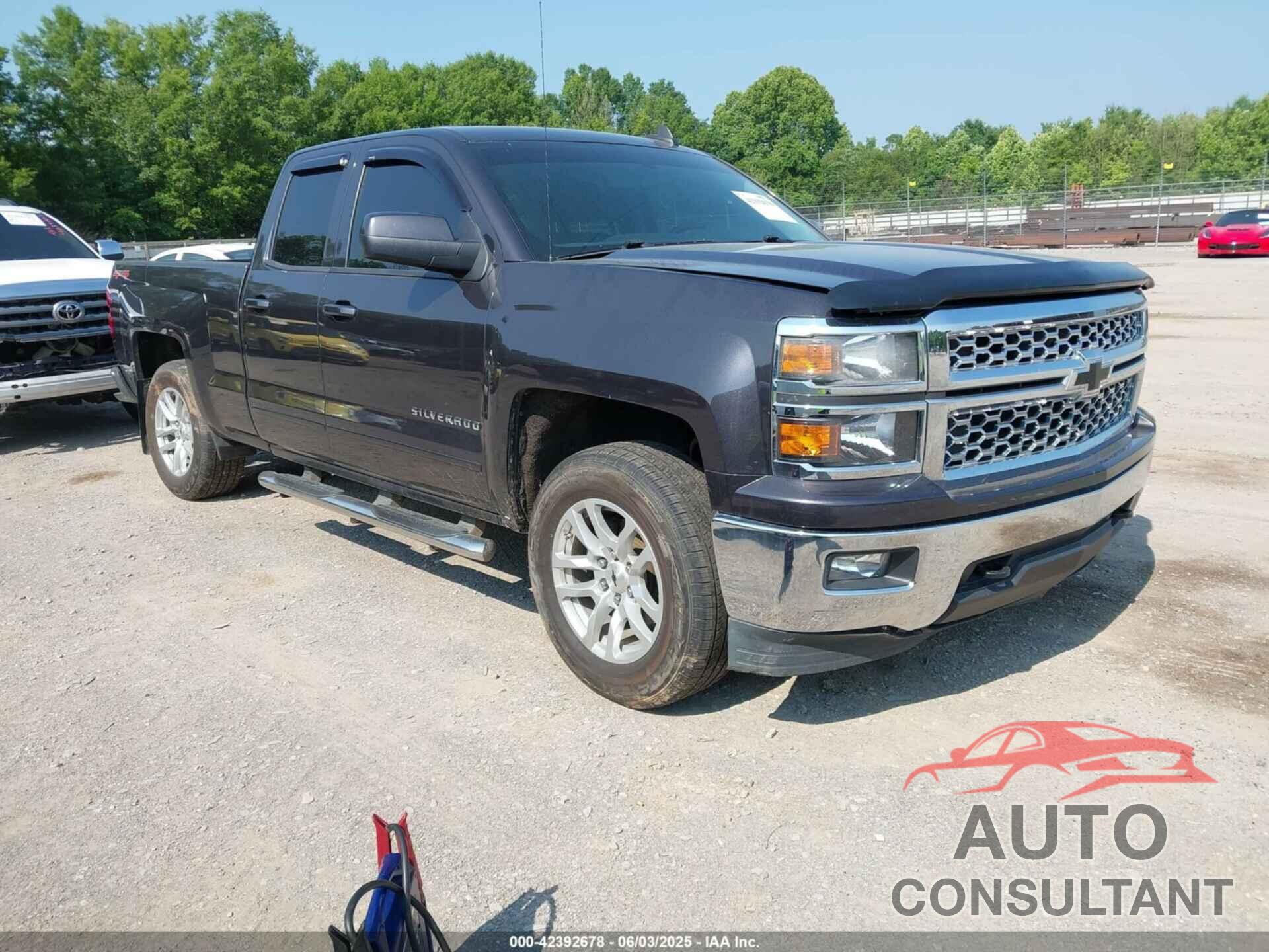 CHEVROLET SILVERADO 1500 2015 - 1GCVKREH1FZ168186
