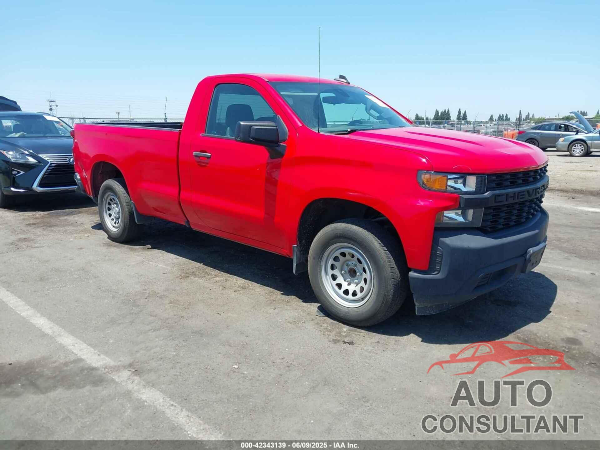 CHEVROLET SILVERADO 1500 2021 - 3GCNWAEH2MG307017