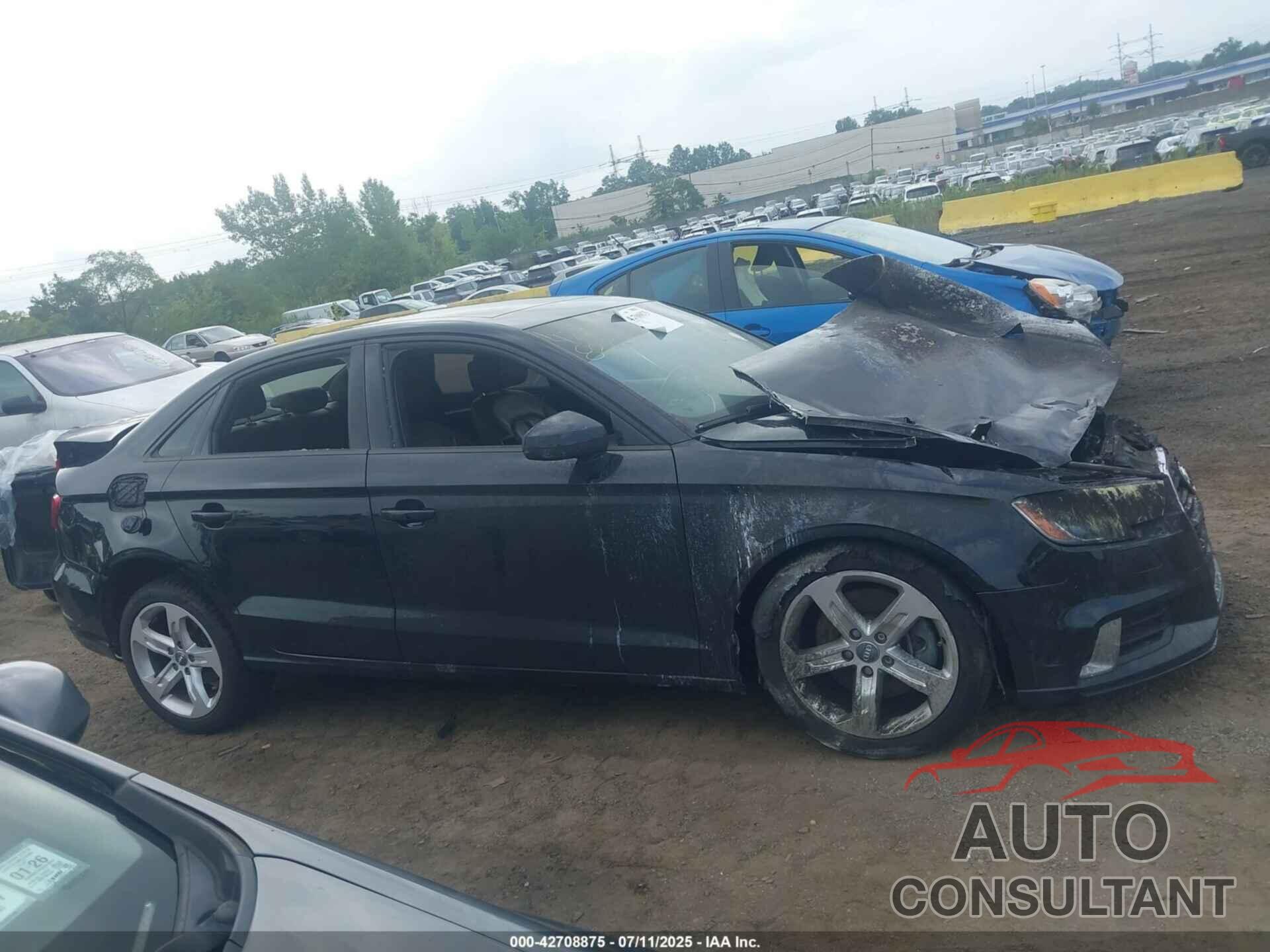 AUDI A3 2017 - WAUB8GFF1H1036756