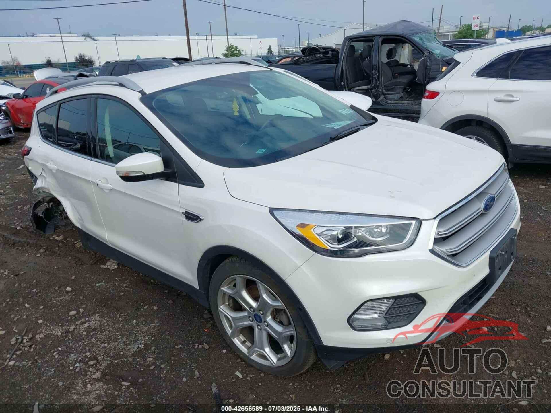 FORD ESCAPE 2019 - 1FMCU9J97KUA03195