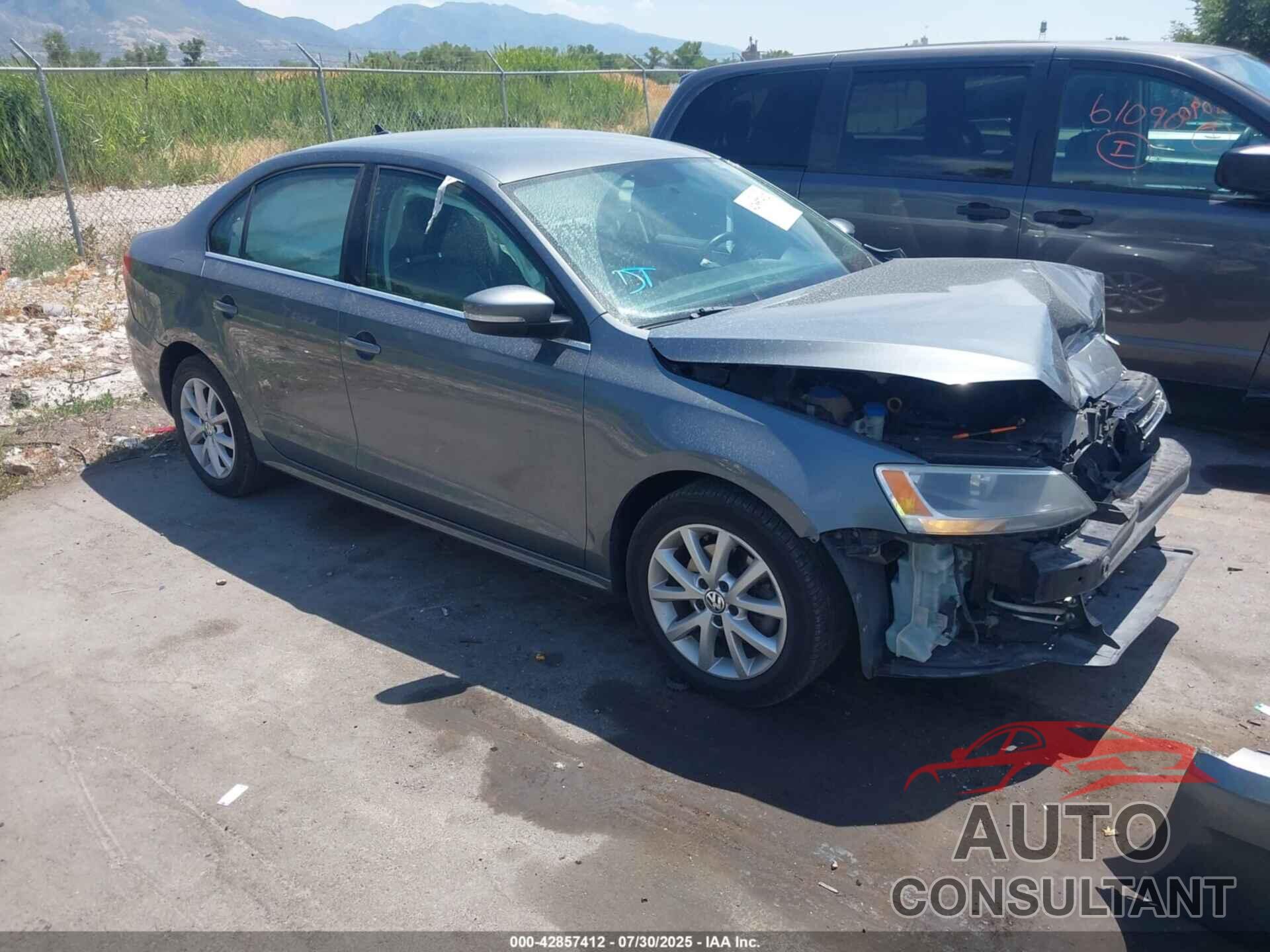 VOLKSWAGEN JETTA 2014 - 3VWD07AJ2EM317488