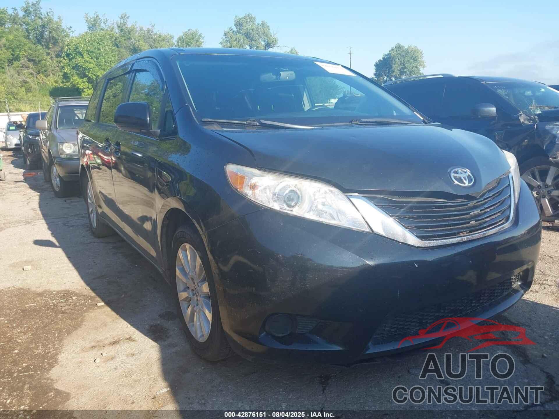 TOYOTA SIENNA 2015 - 5TDKK3DC8FS618763