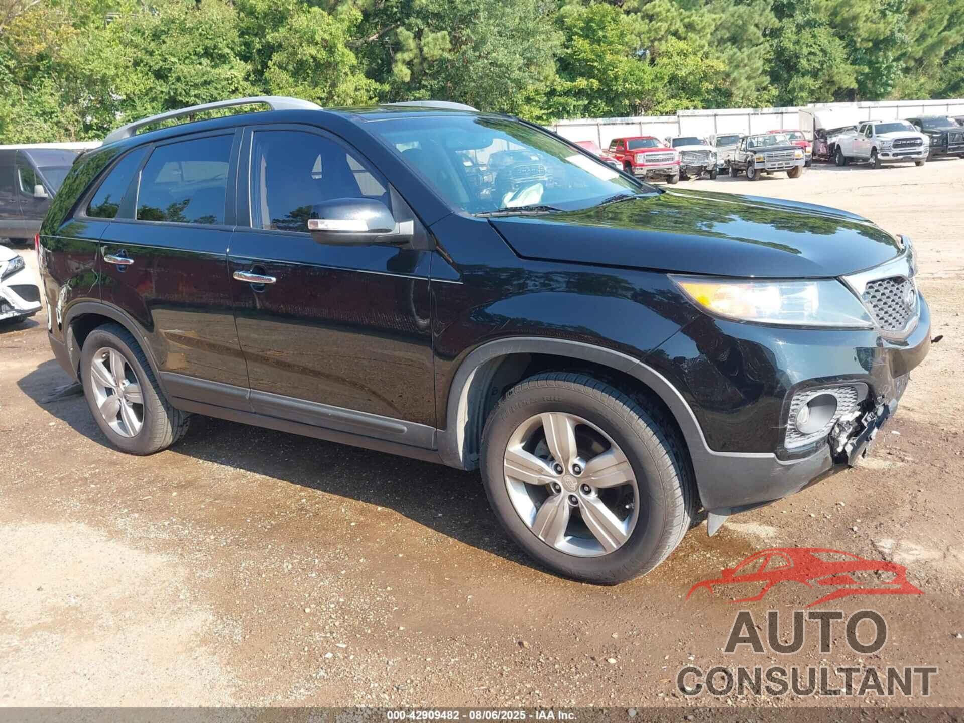 KIA SORENTO 2012 - 5XYKU4A29CG268130