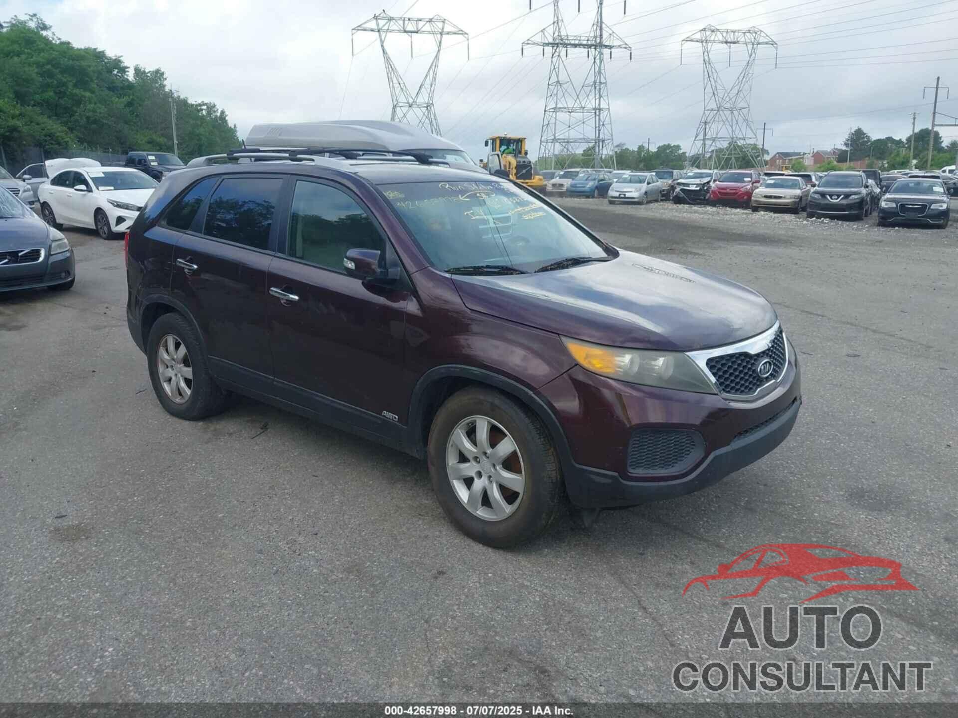KIA SORENTO 2011 - 5XYKTDA26BG165875