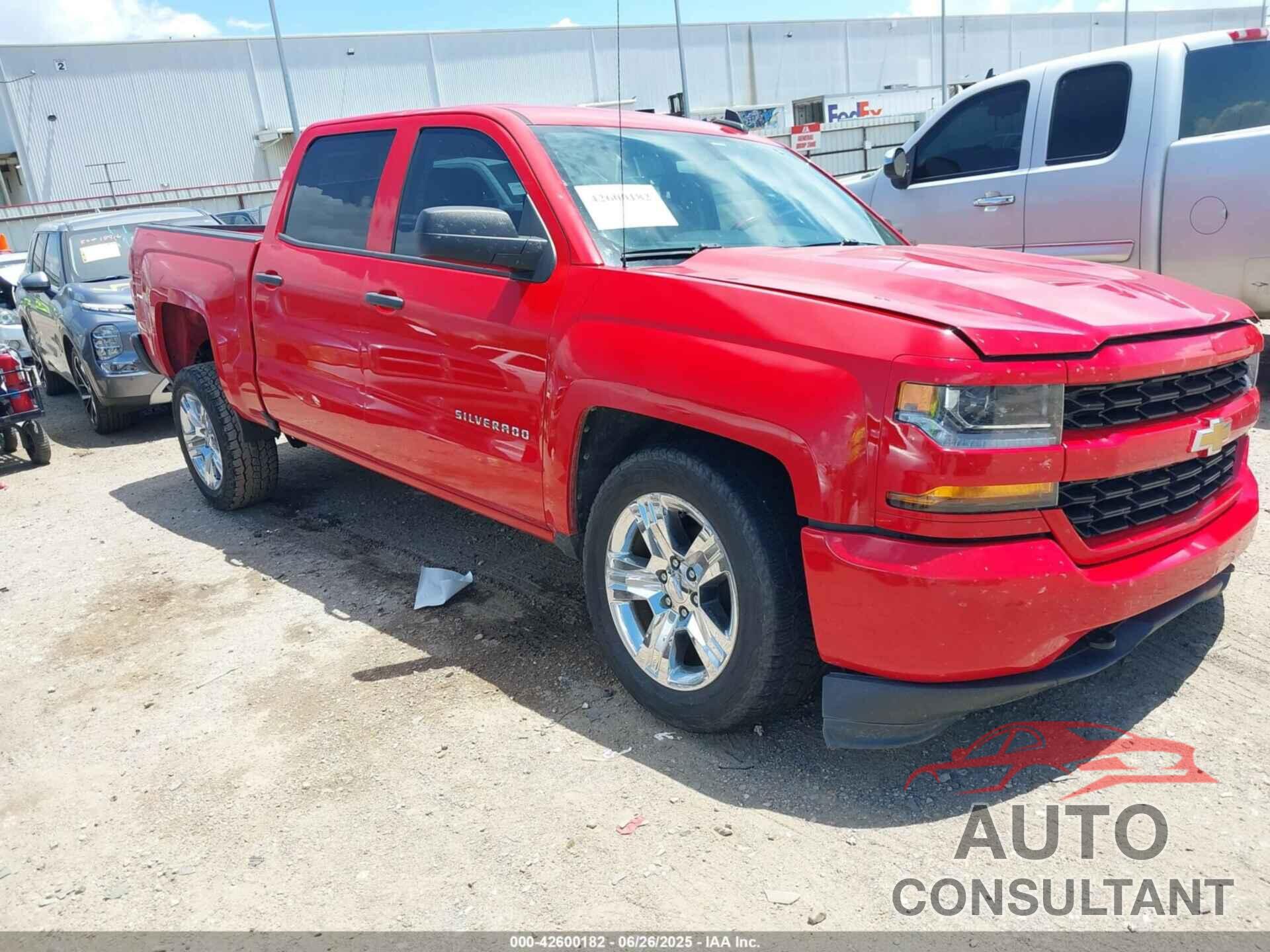 CHEVROLET SILVERADO 1500 2018 - 3GCPCPEC3JG367408
