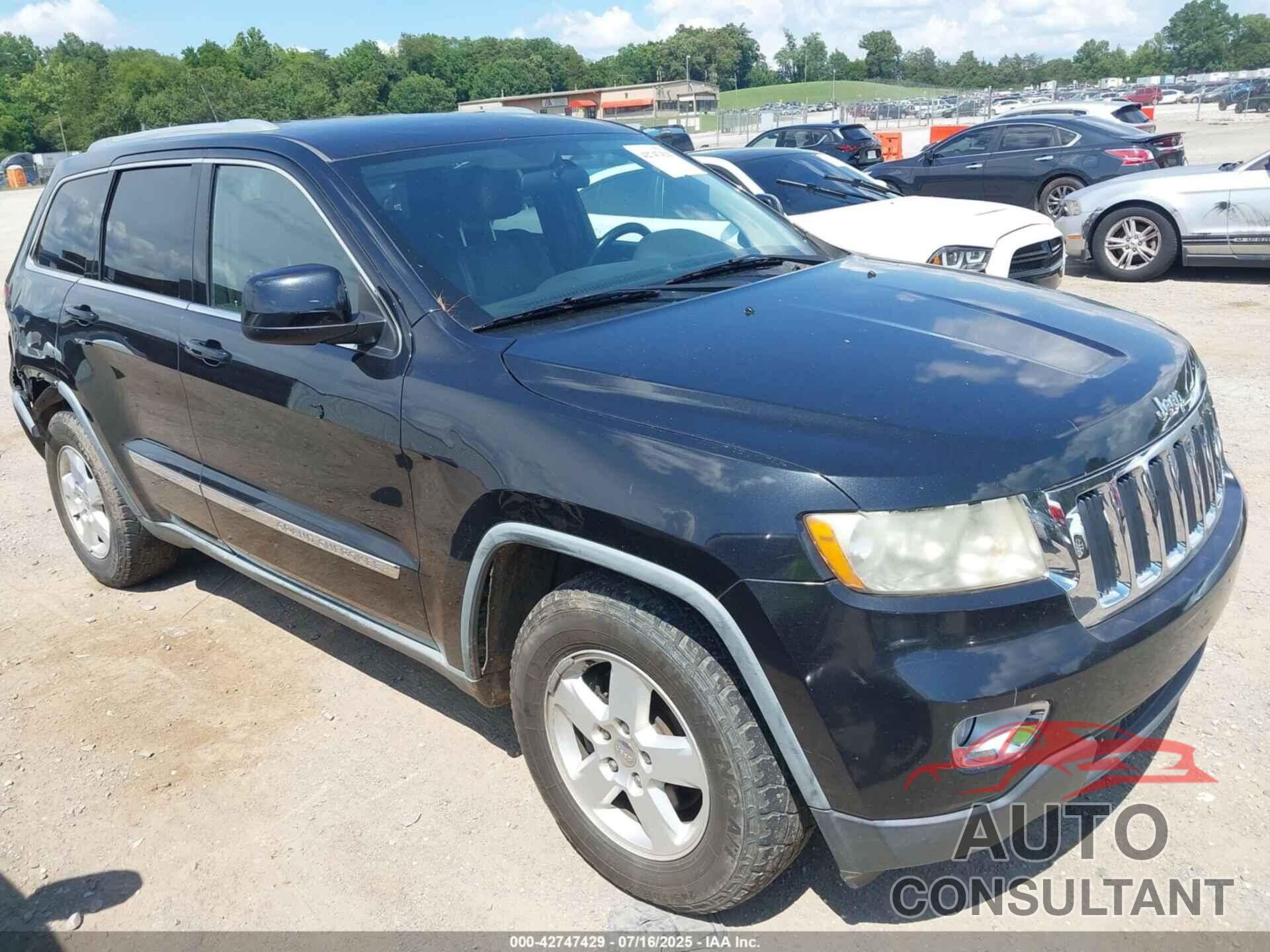 JEEP GRAND CHEROKEE 2011 - 1J4RR4GG9BC589682
