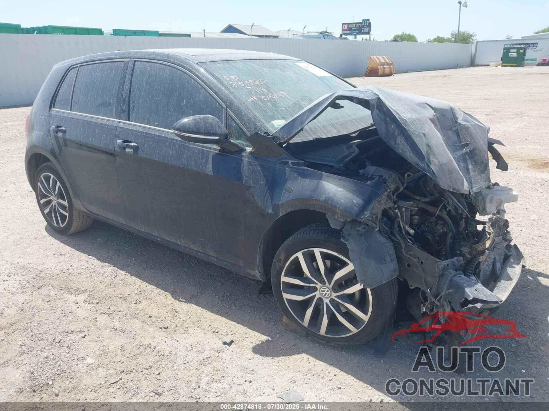 VOLKSWAGEN GOLF 2017 - 3VW217AU7HM015147