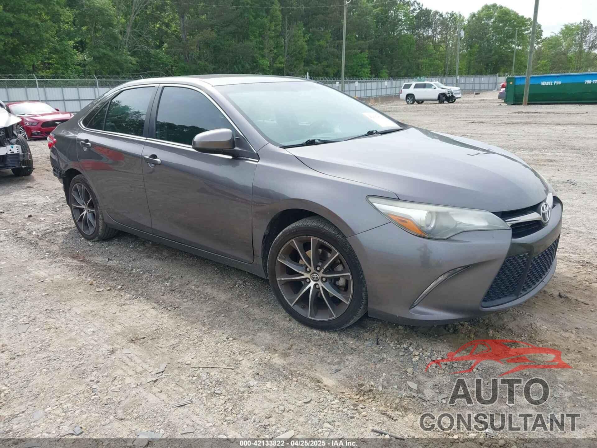 TOYOTA CAMRY 2015 - 4T1BF1FK3FU106803