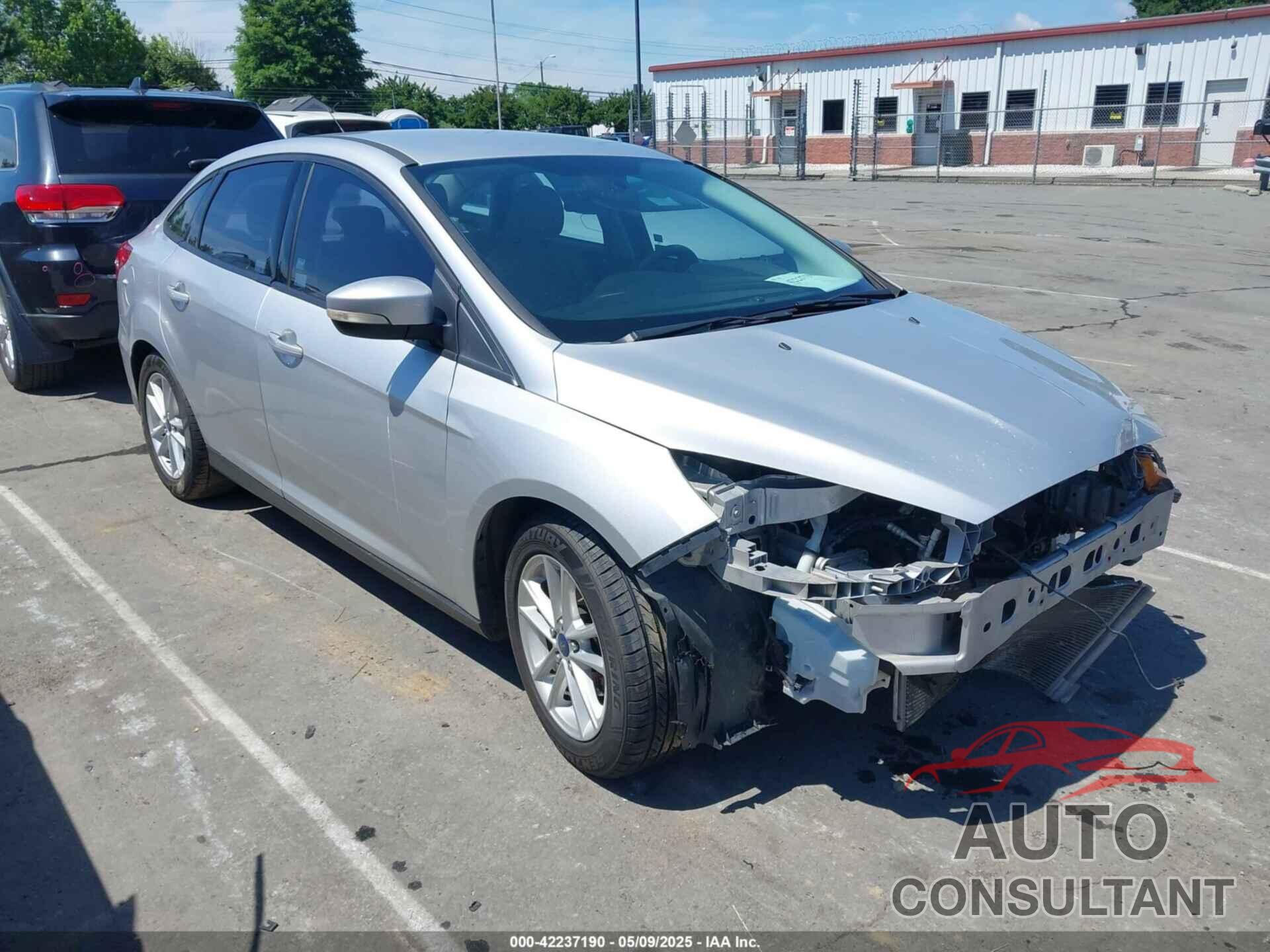 FORD FOCUS 2015 - 1FADP3F23FL273129