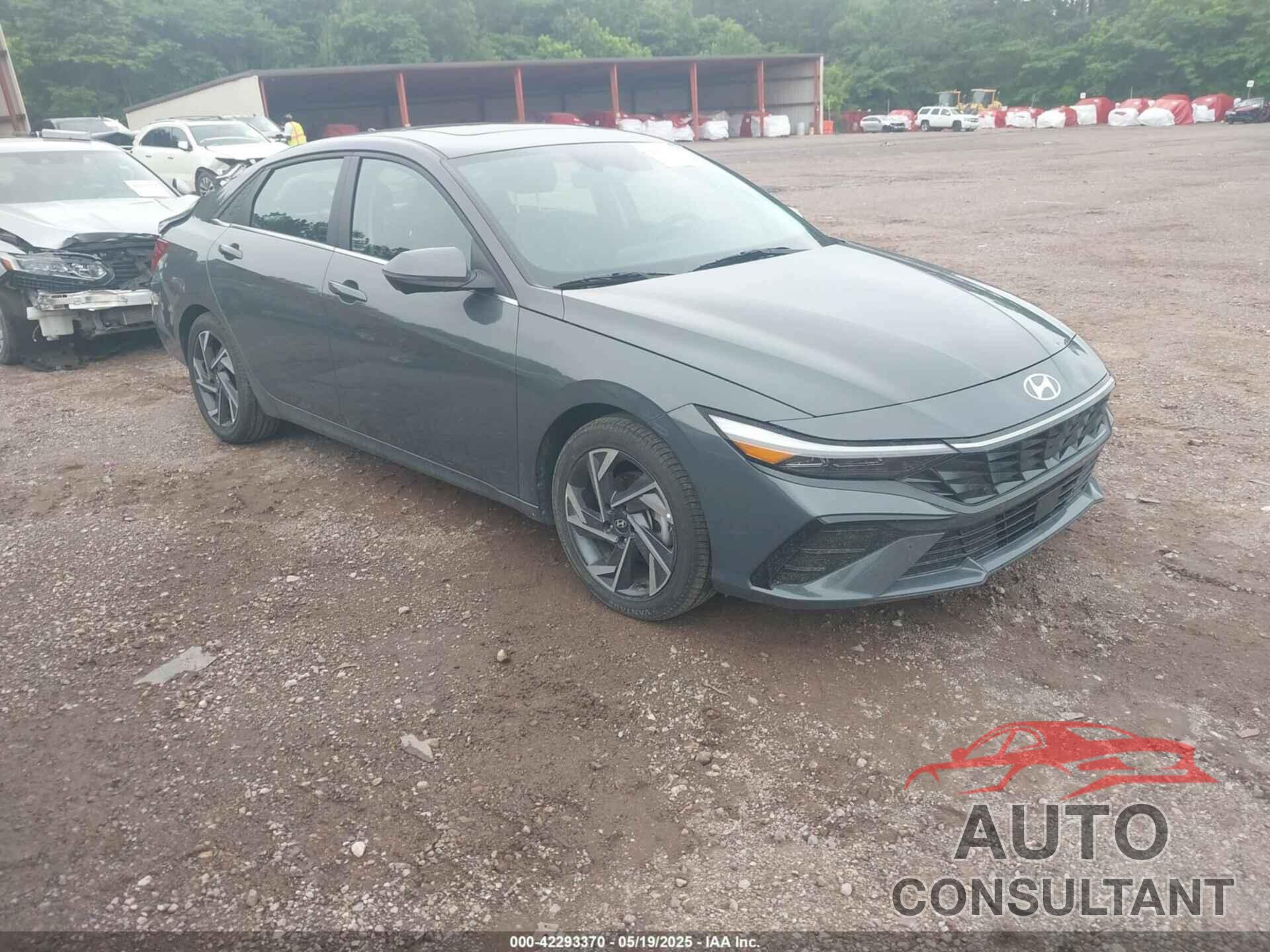 HYUNDAI ELANTRA 2024 - KMHLP4DG5RU669230