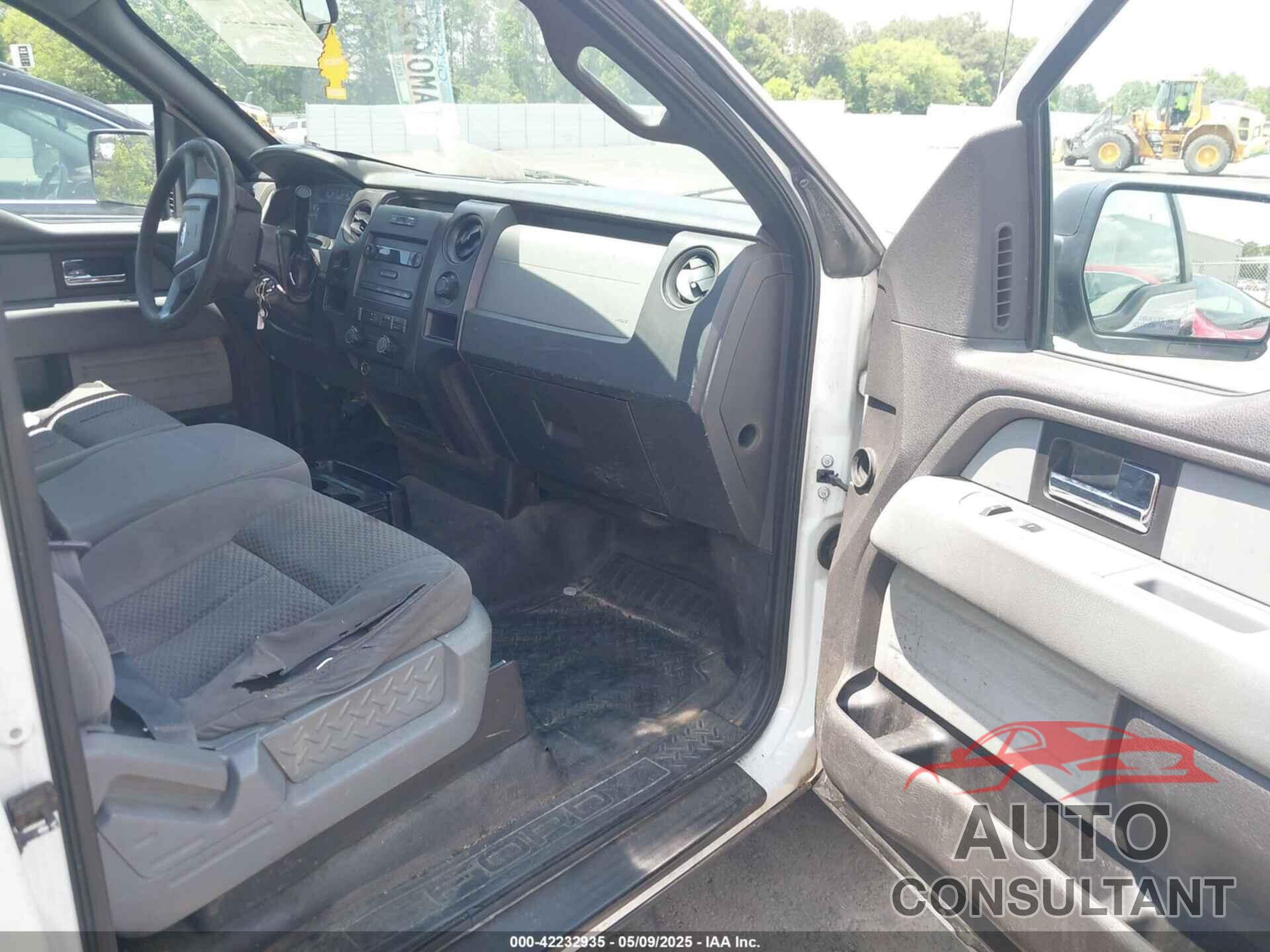 FORD F-150 2013 - 1FTNF1CF7DKE78789