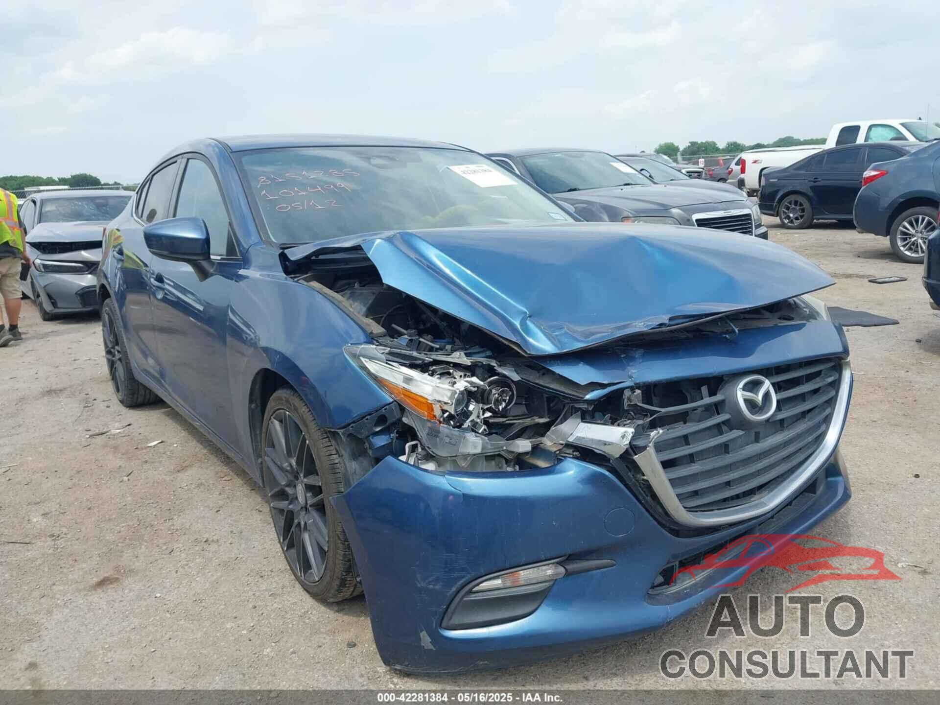 MAZDA MAZDA3 2017 - JM1BN1V70H1101499