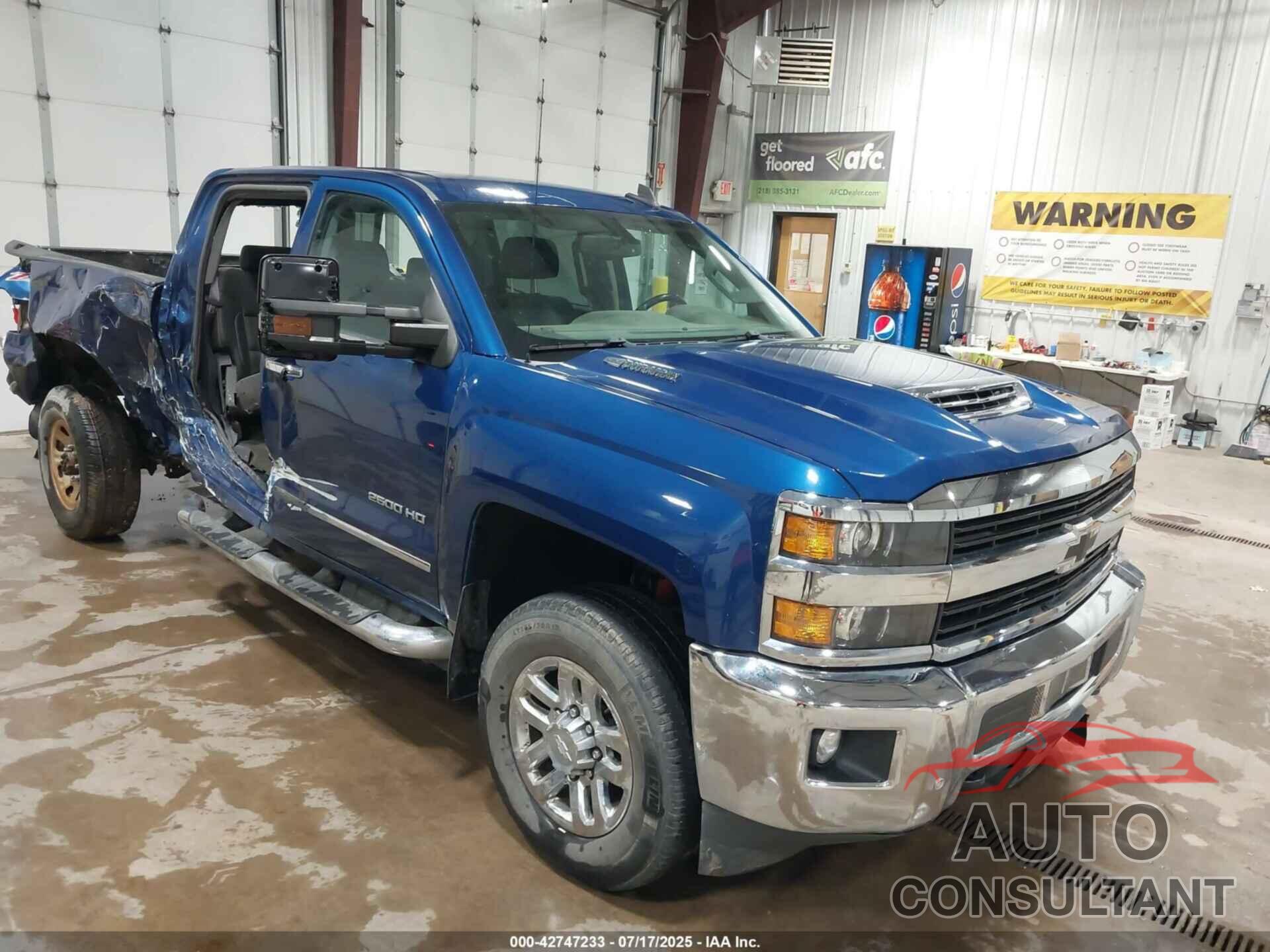 CHEVROLET SILVERADO 2500HD 2017 - 1GC1KWEY6HF151739