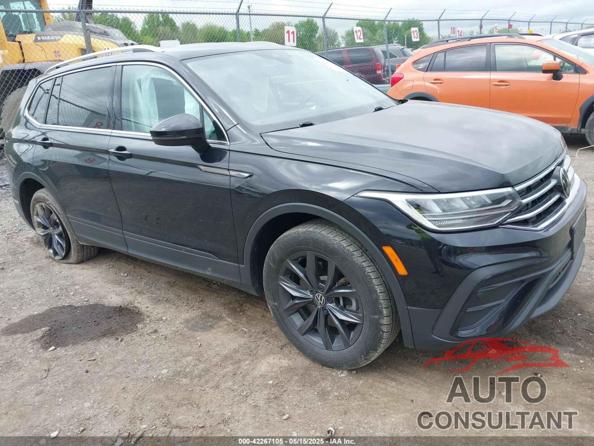 VOLKSWAGEN TIGUAN 2022 - 3VV2B7AX4NM093585