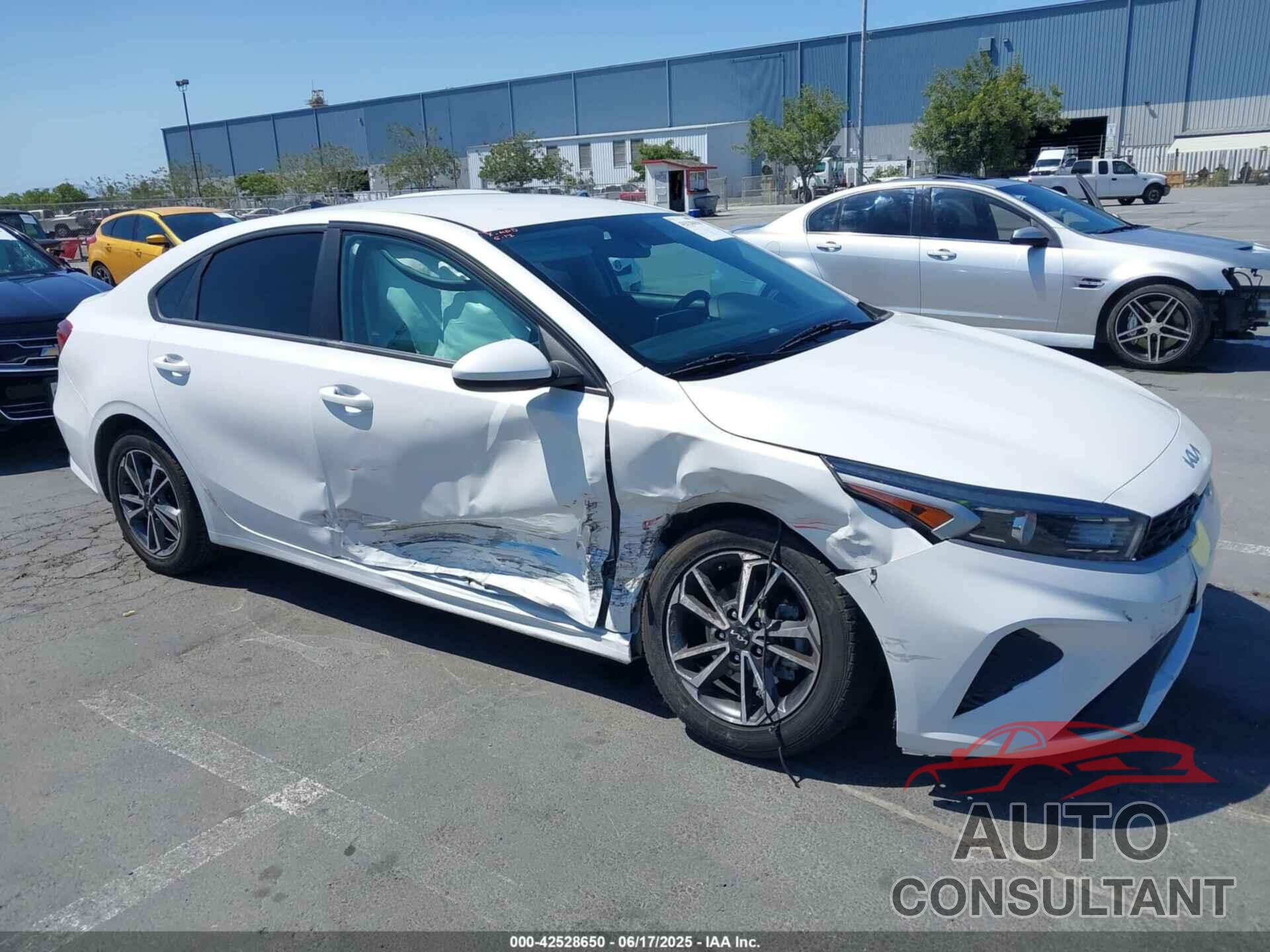 KIA FORTE 2022 - 3KPF24AD9NE436003