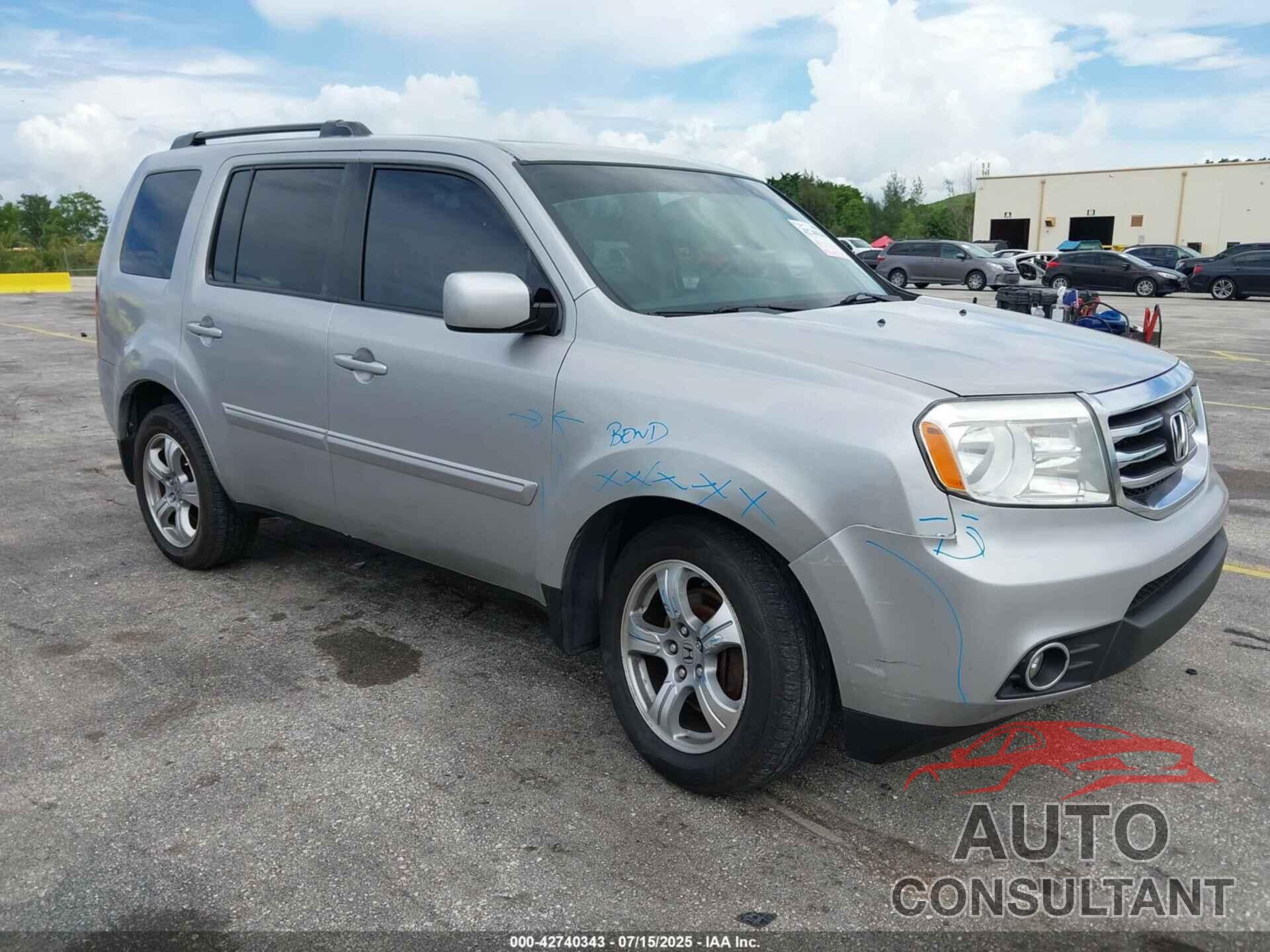 HONDA PILOT 2013 - 5FNYF3H54DB027213