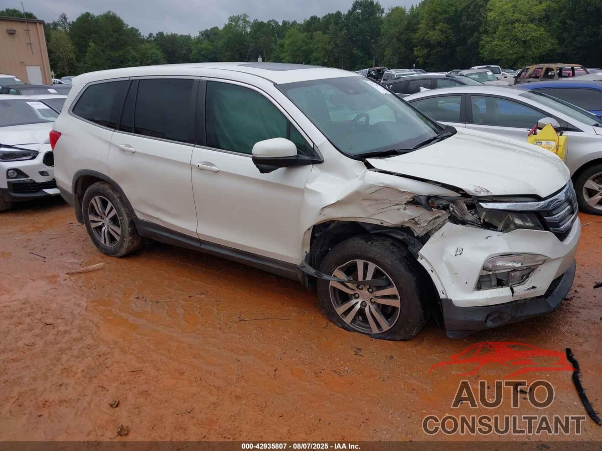 HONDA PILOT 2017 - 5FNYF5H67HB011517