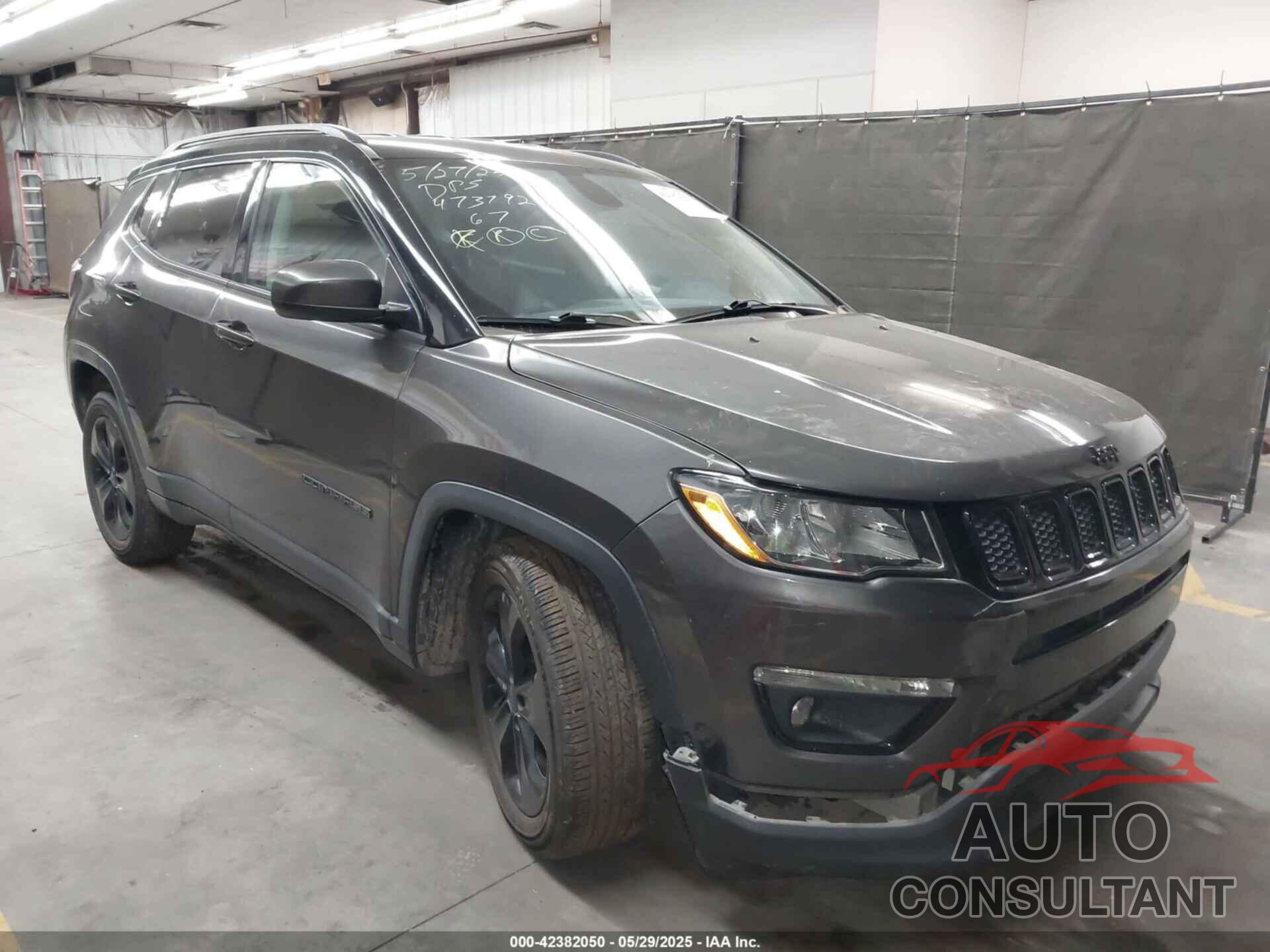 JEEP COMPASS 2018 - 3C4NJCBB2JT327376