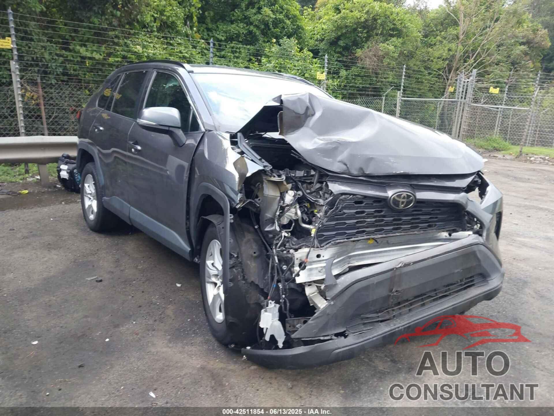 TOYOTA RAV4 2021 - 2T3W1RFV1MW107168