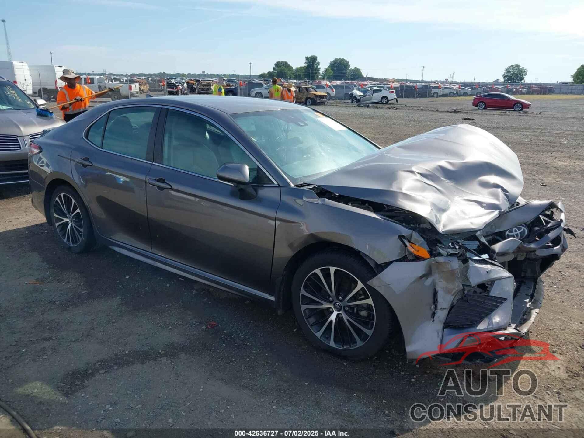 TOYOTA CAMRY 2019 - 4T1B11HK2KU736804