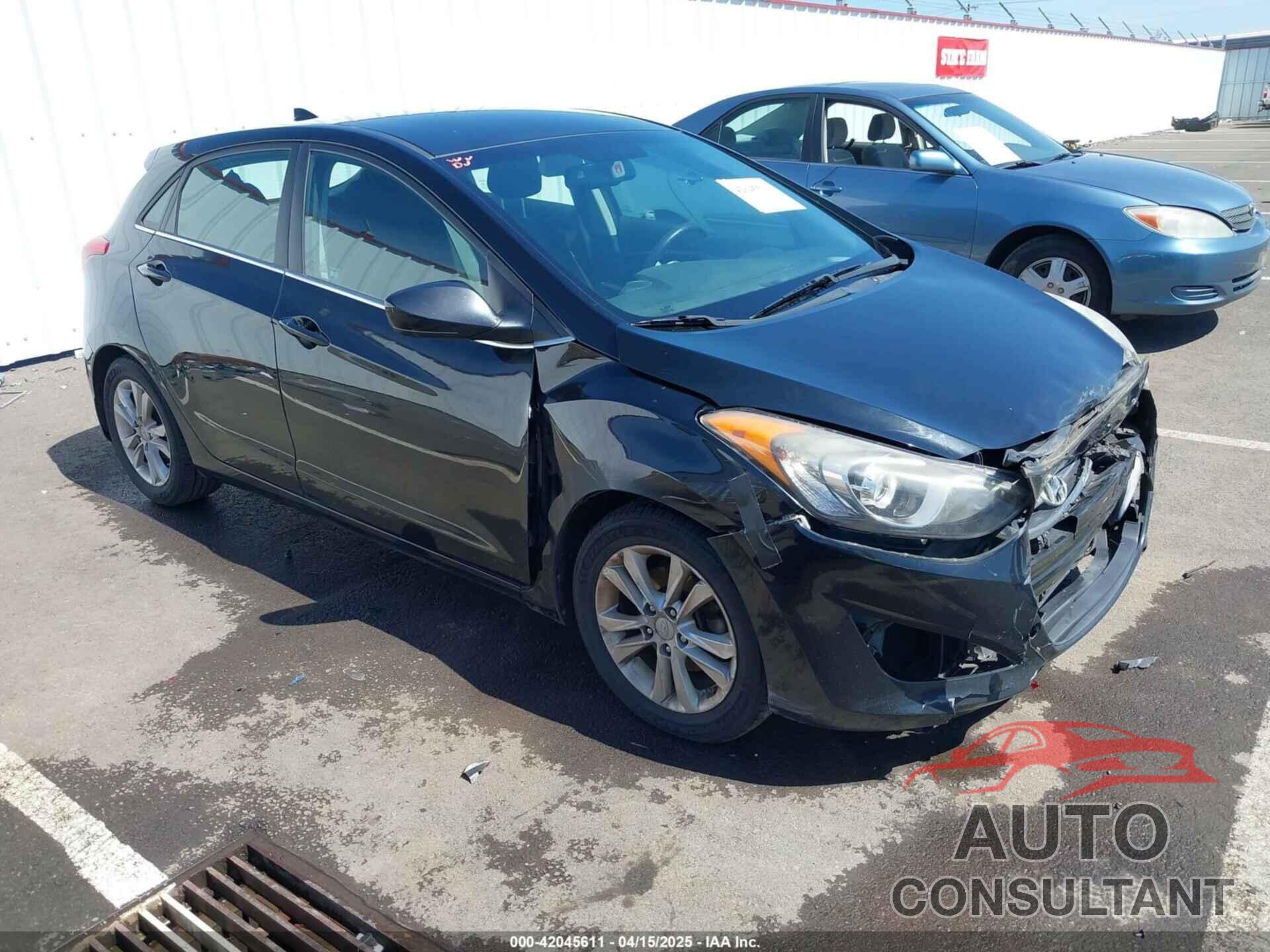HYUNDAI ELANTRA GT 2013 - KMHD35LE2DU147041