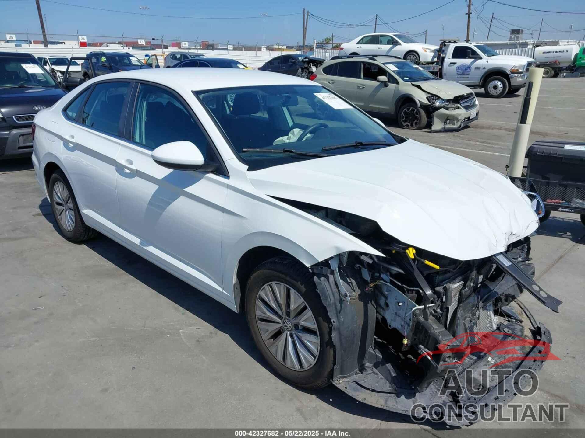 VOLKSWAGEN JETTA 2019 - 3VWC57BU5KM050574