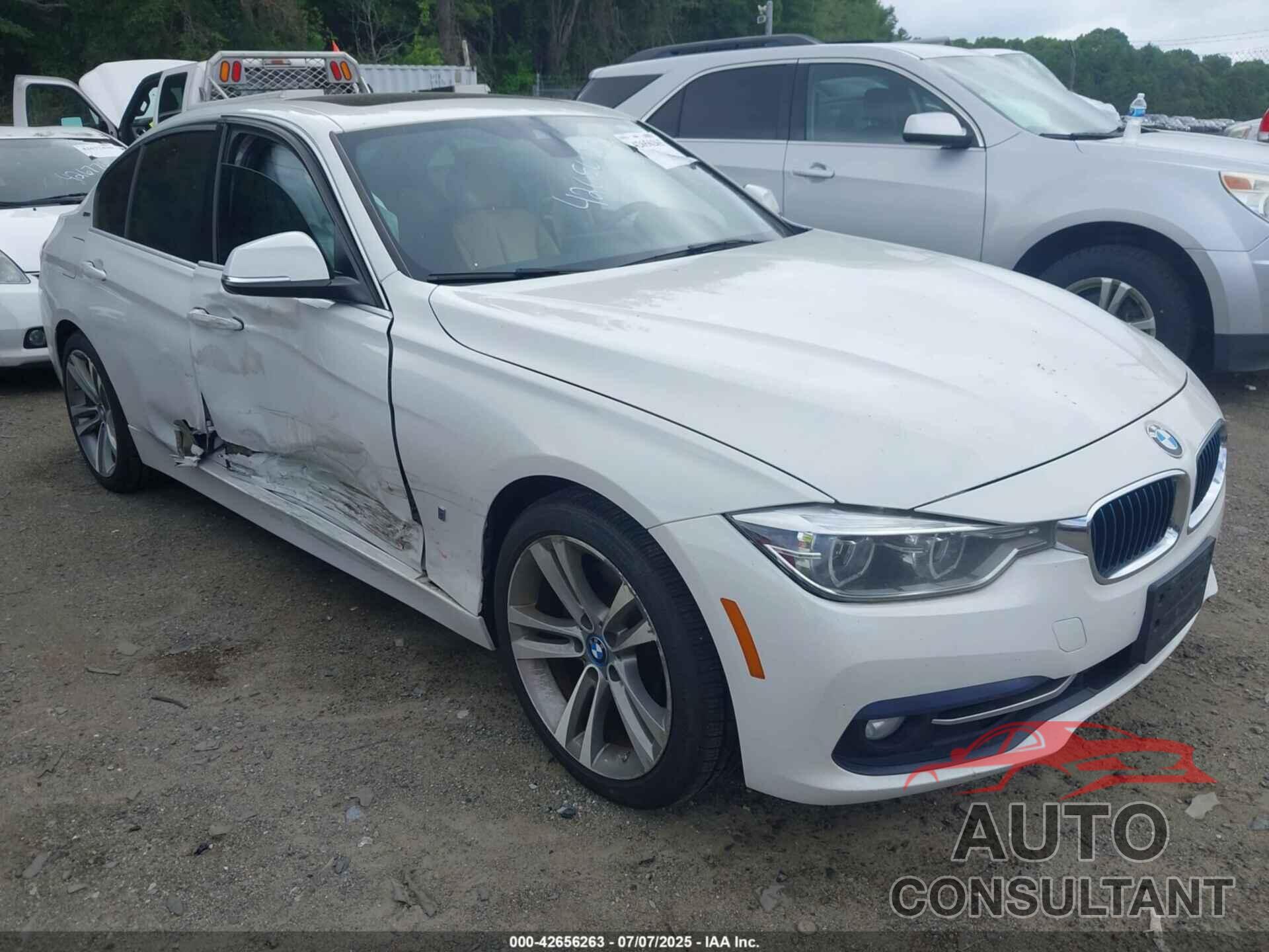 BMW 330E 2018 - WBA8E1C5XJA167606