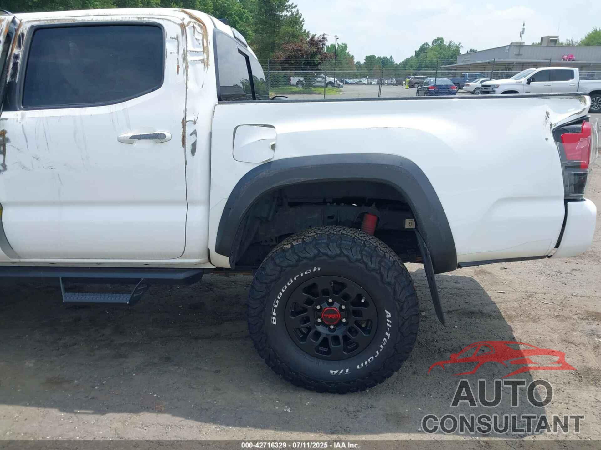 TOYOTA TACOMA 2019 - 5TFCZ5AN7KX187628