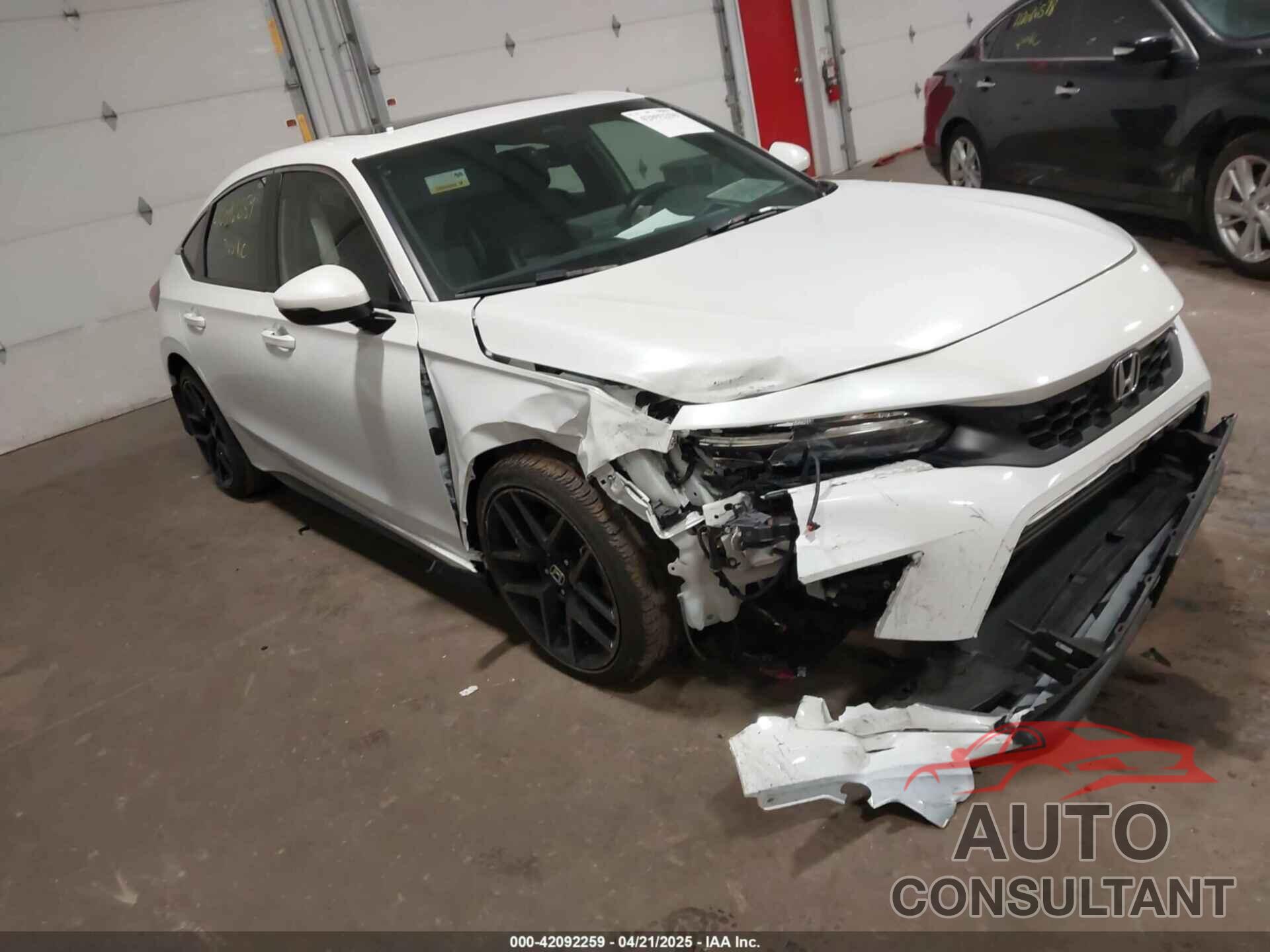 HONDA CIVIC 2023 - 19XFL1H84PE008105