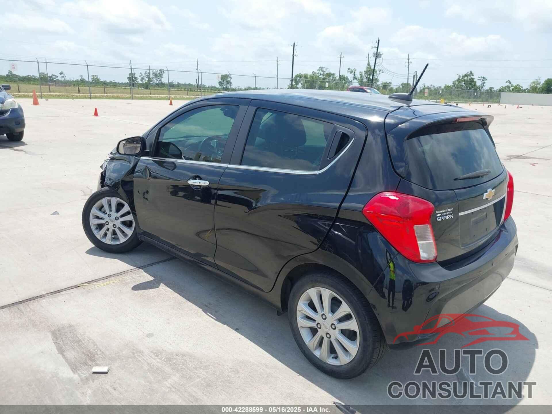 CHEVROLET SPARK 2017 - KL8CF6SA1HC765144