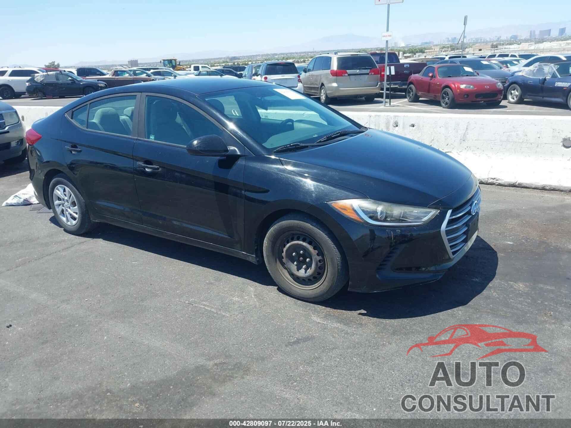 HYUNDAI ELANTRA 2017 - KMHD74LF2HU092880
