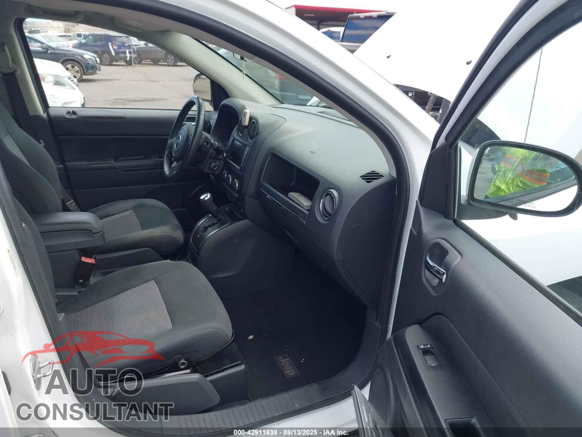 JEEP COMPASS 2011 - 1J4NT1FA6BD287921