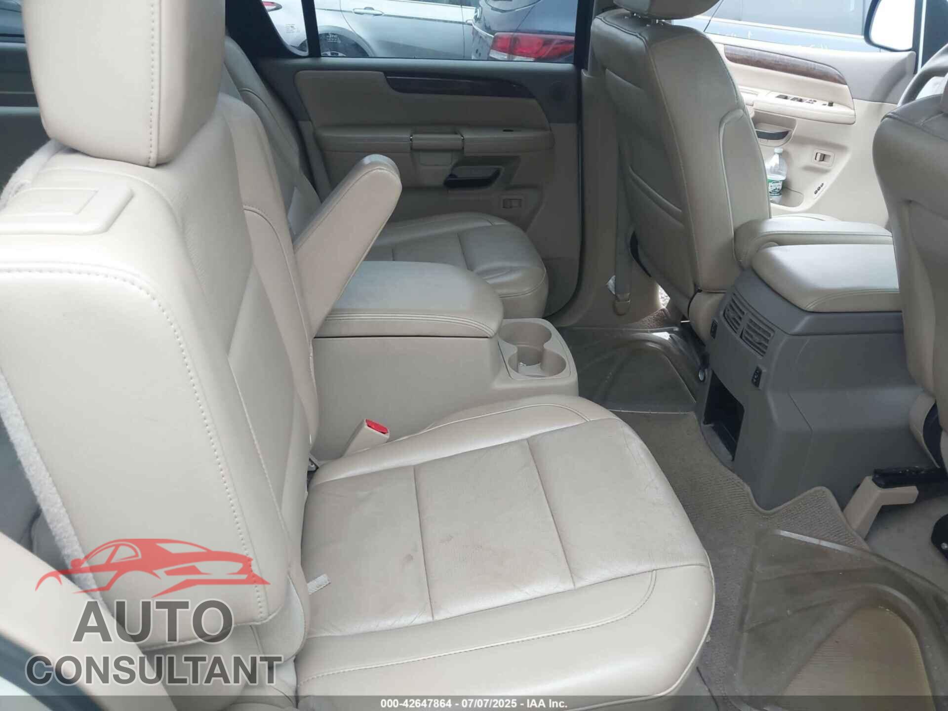 NISSAN ARMADA 2013 - 5N1AA0NE2DN610072