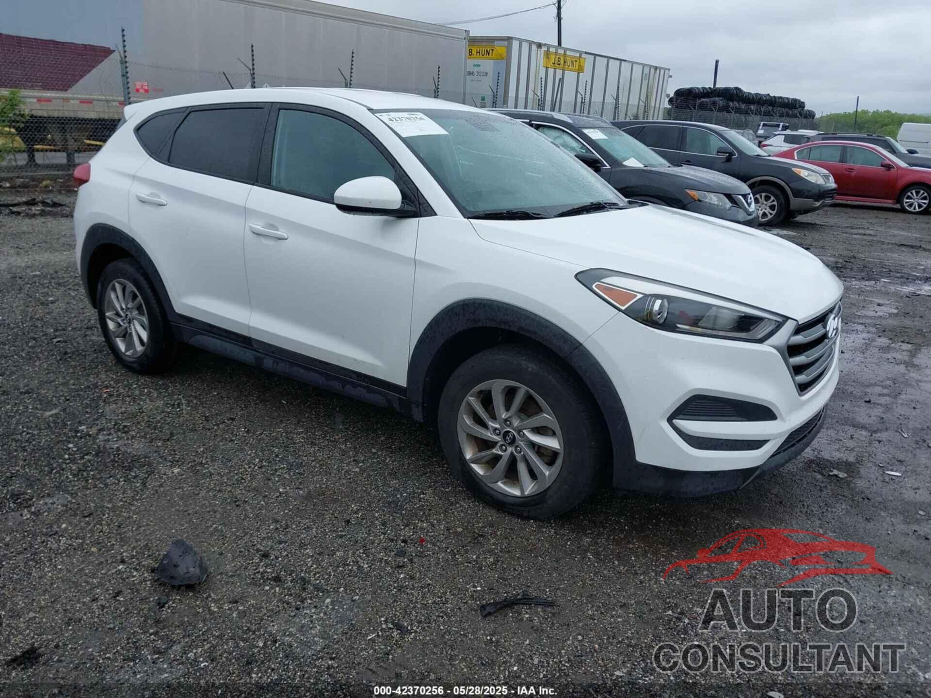 HYUNDAI TUCSON 2018 - KM8J2CA49JU710375