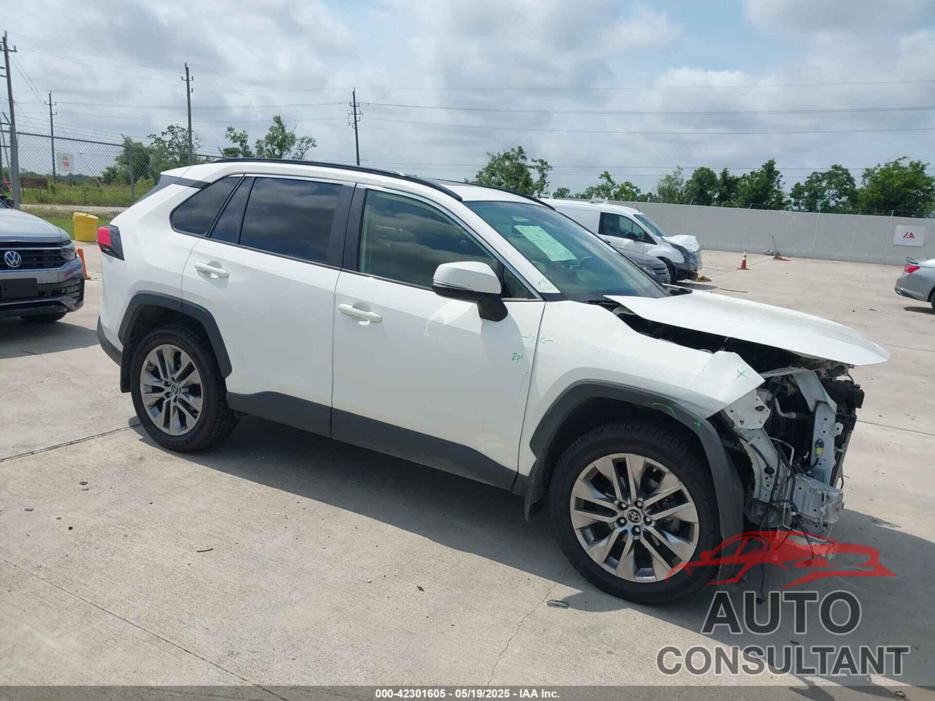 TOYOTA RAV4 2019 - JTMA1RFV8KD507846