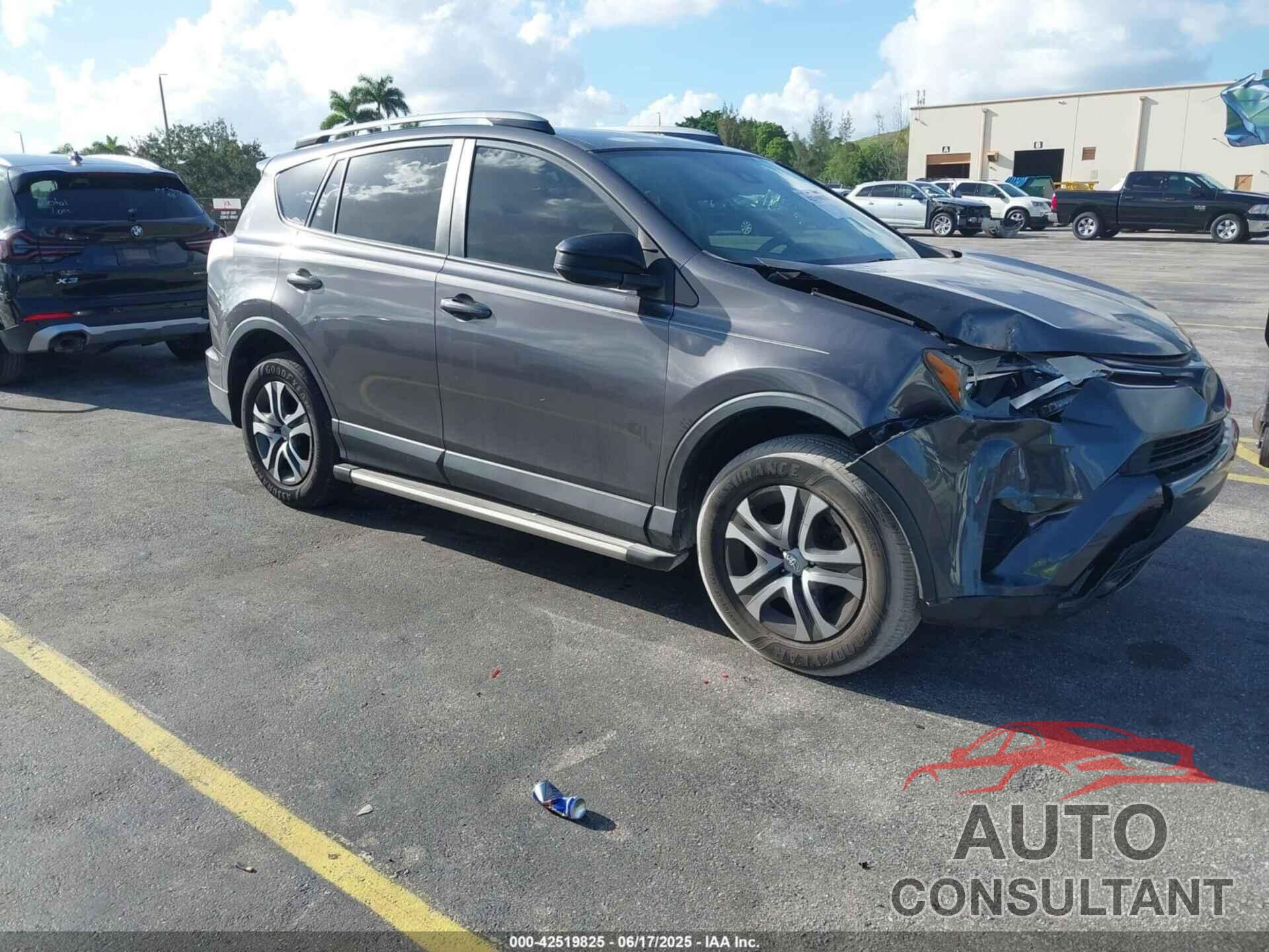TOYOTA RAV4 2017 - JTMZFREV8HJ149079