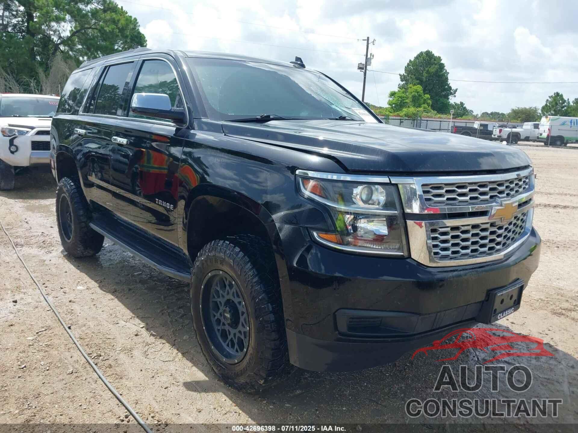 CHEVROLET TAHOE 2019 - 1GNSKAKC0KR359757