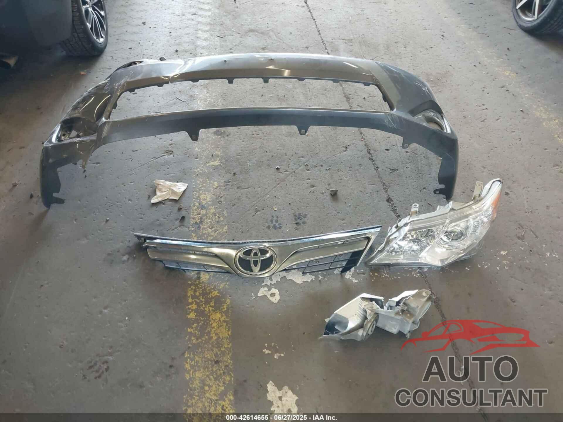 TOYOTA CAMRY 2014 - 4T4BF1FK0ER381968