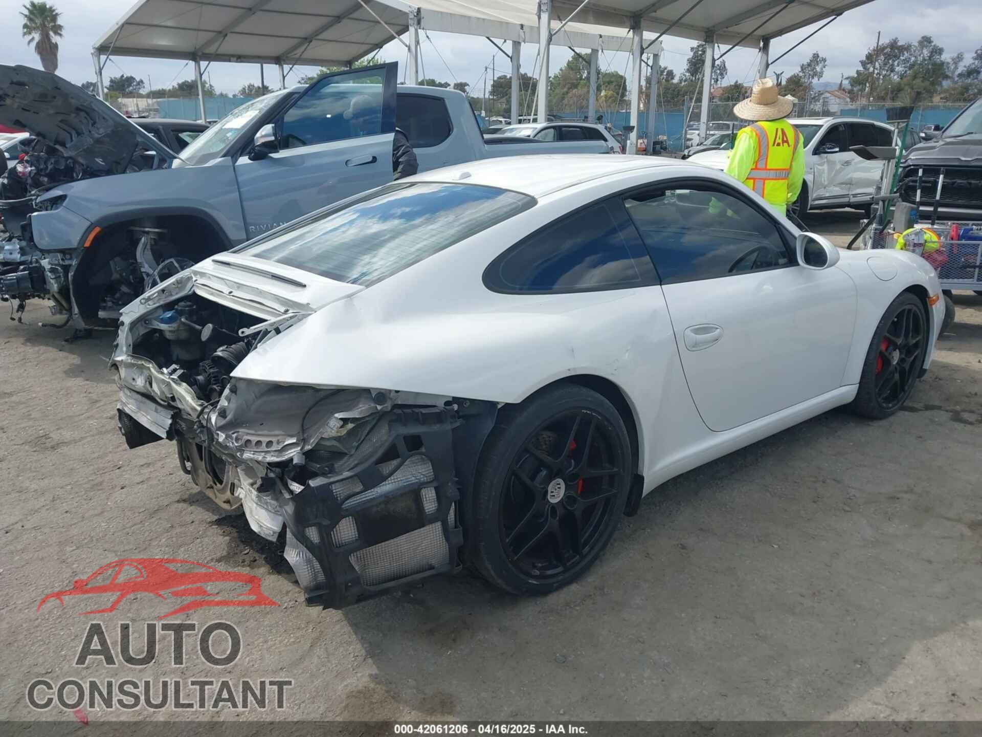 PORSCHE 911 2011 - WP0AB2A96BS720840