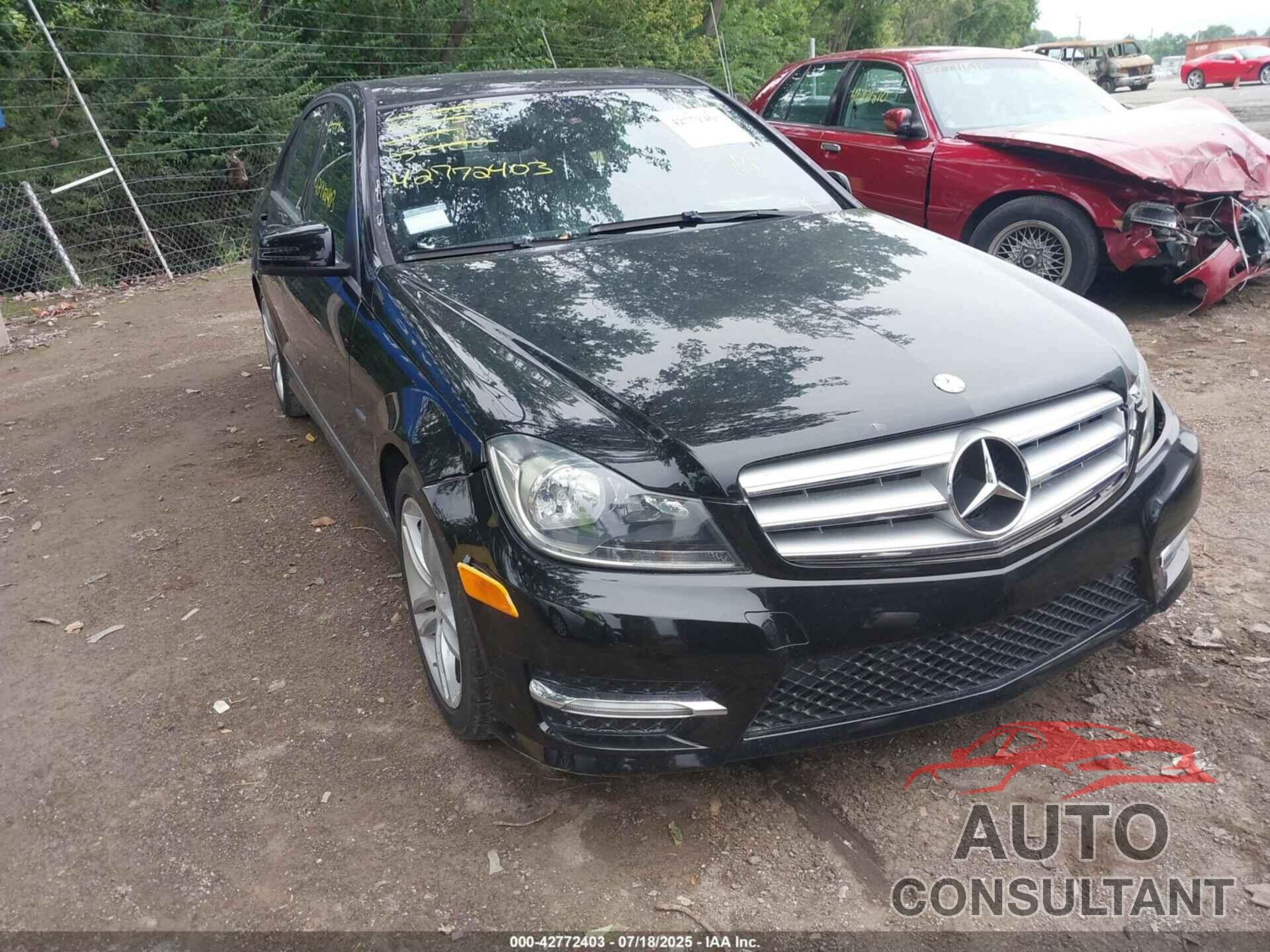 MERCEDES-BENZ C 250 2012 - WDDGF4HB8CA632100
