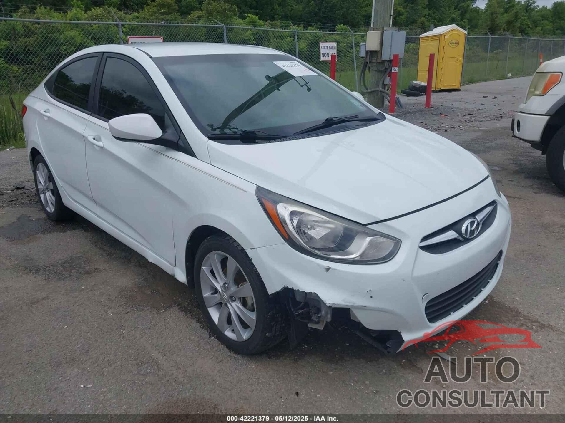 HYUNDAI ACCENT 2013 - KMHCU4AE4DU435925