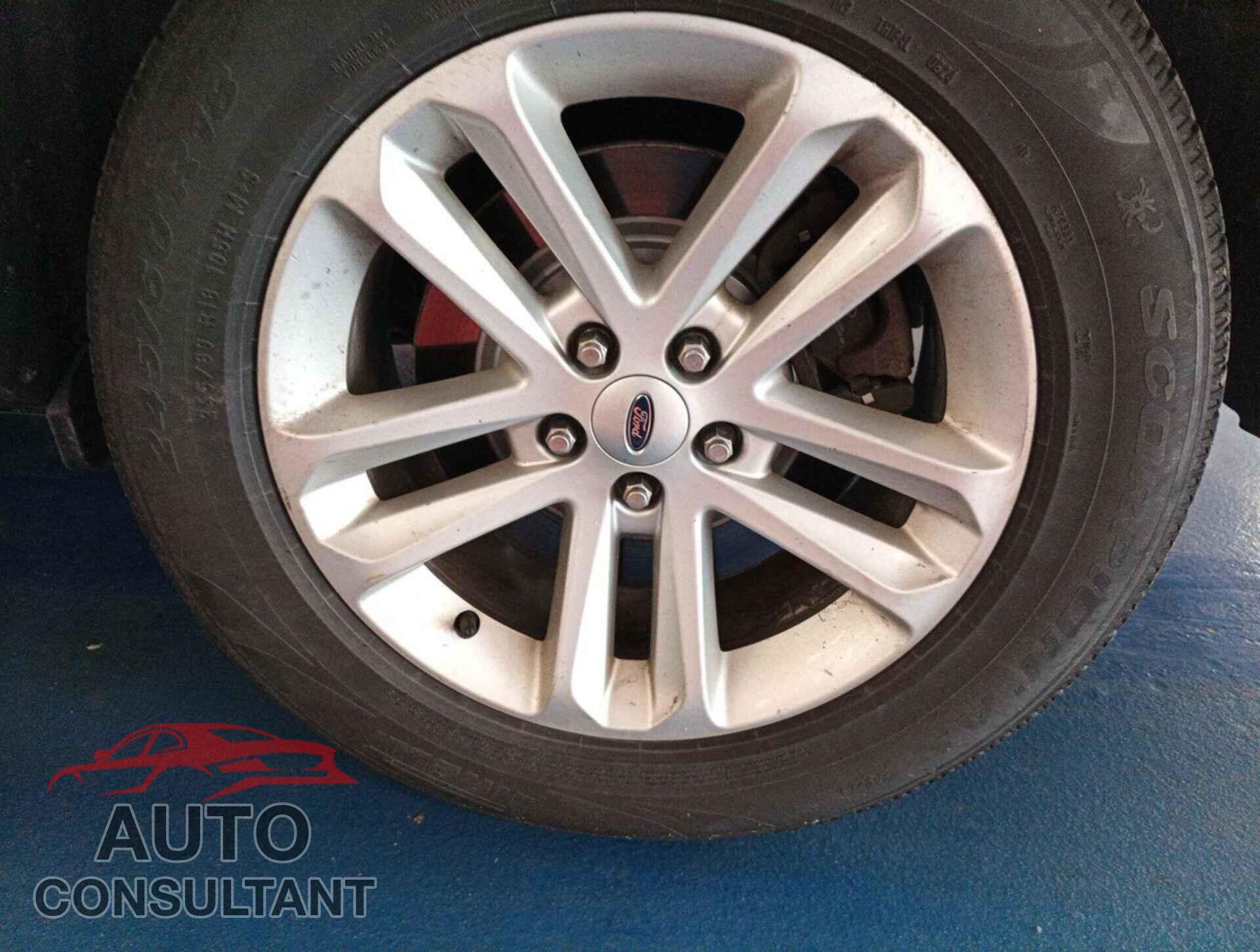 FORD EXPLORER 2015 - 1FM5K8D89FGC09585