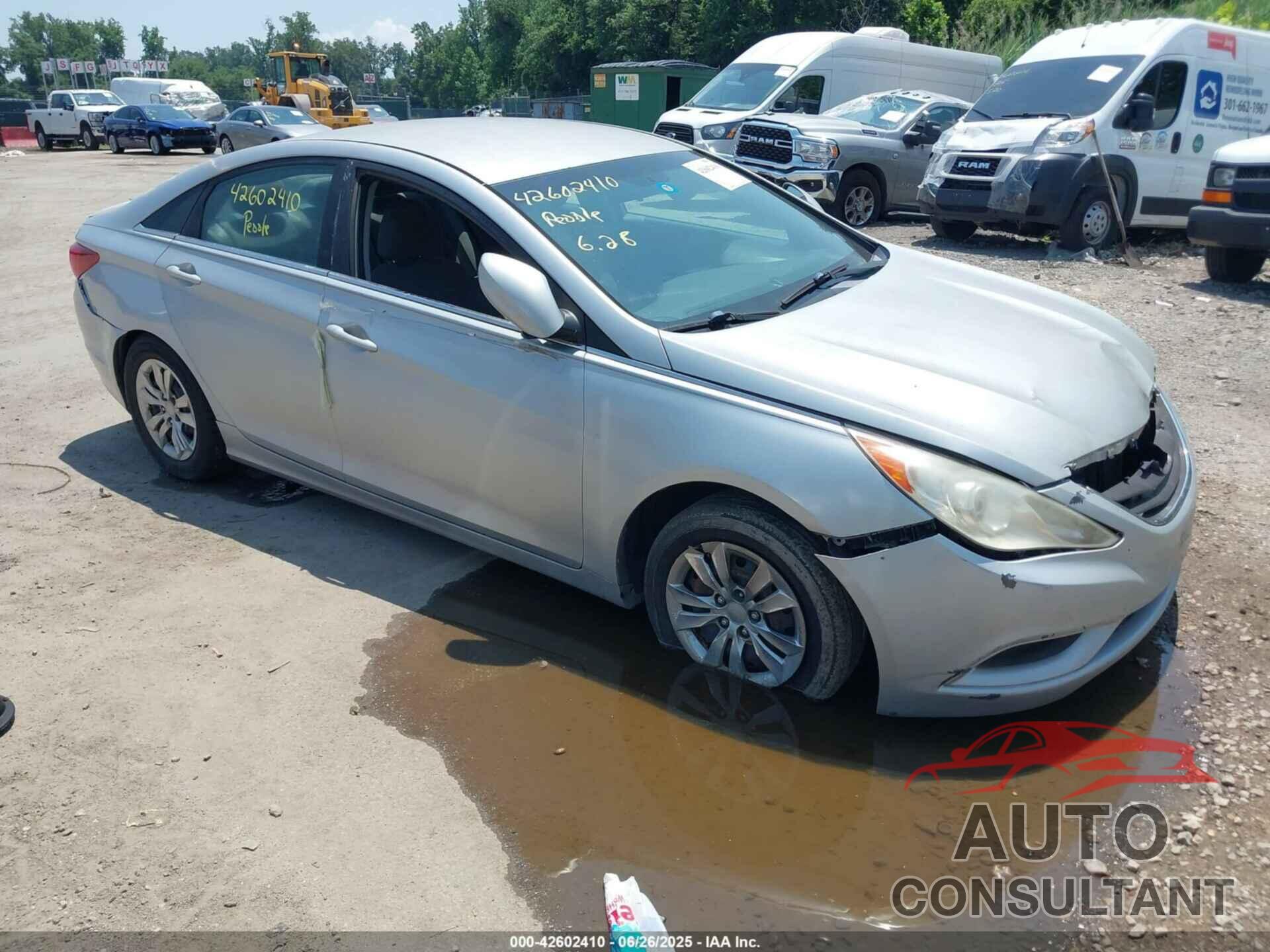 HYUNDAI SONATA 2011 - 5NPEB4AC0BH078607