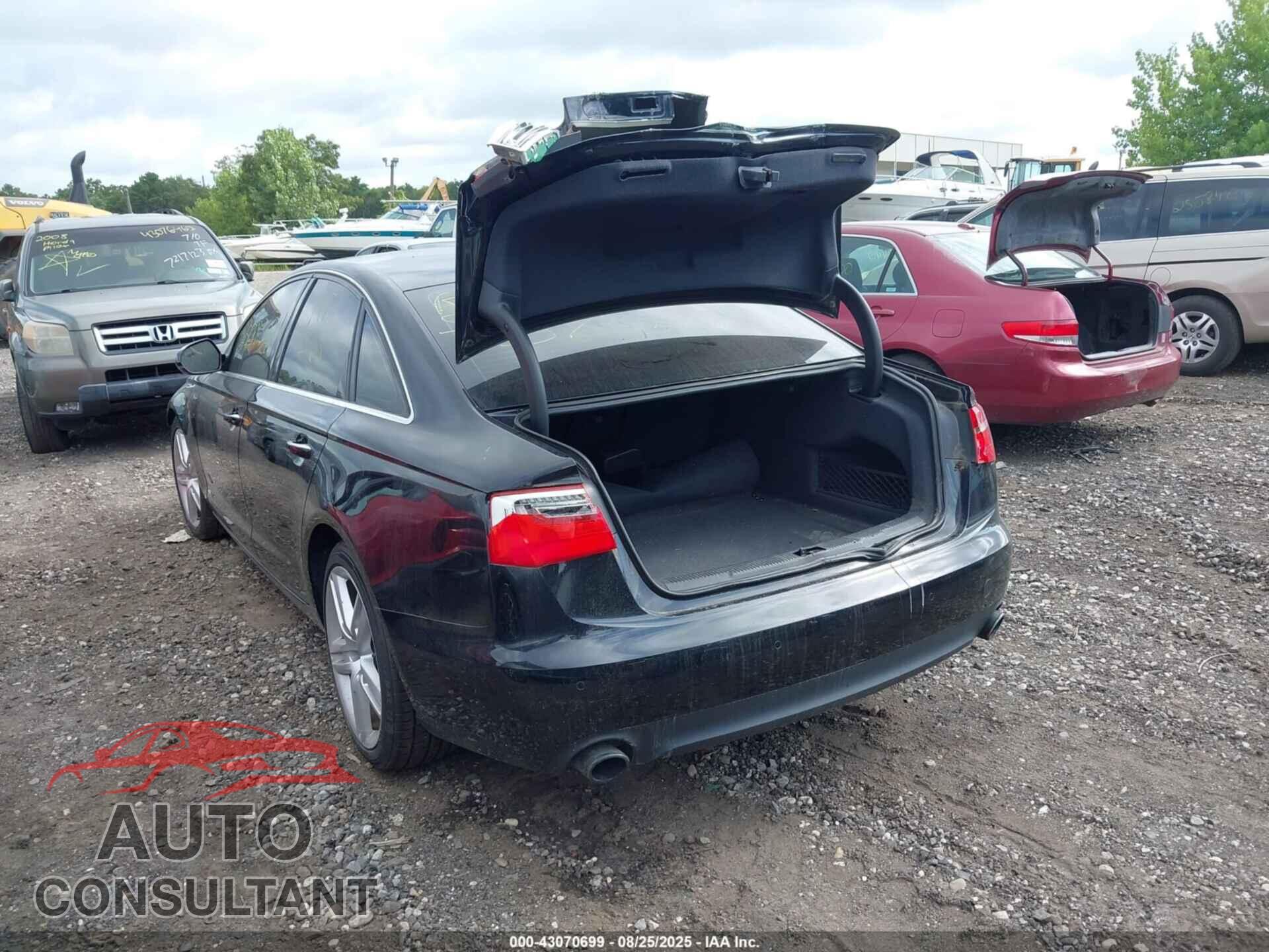AUDI A6 2014 - WAUFGAFC4EN140931