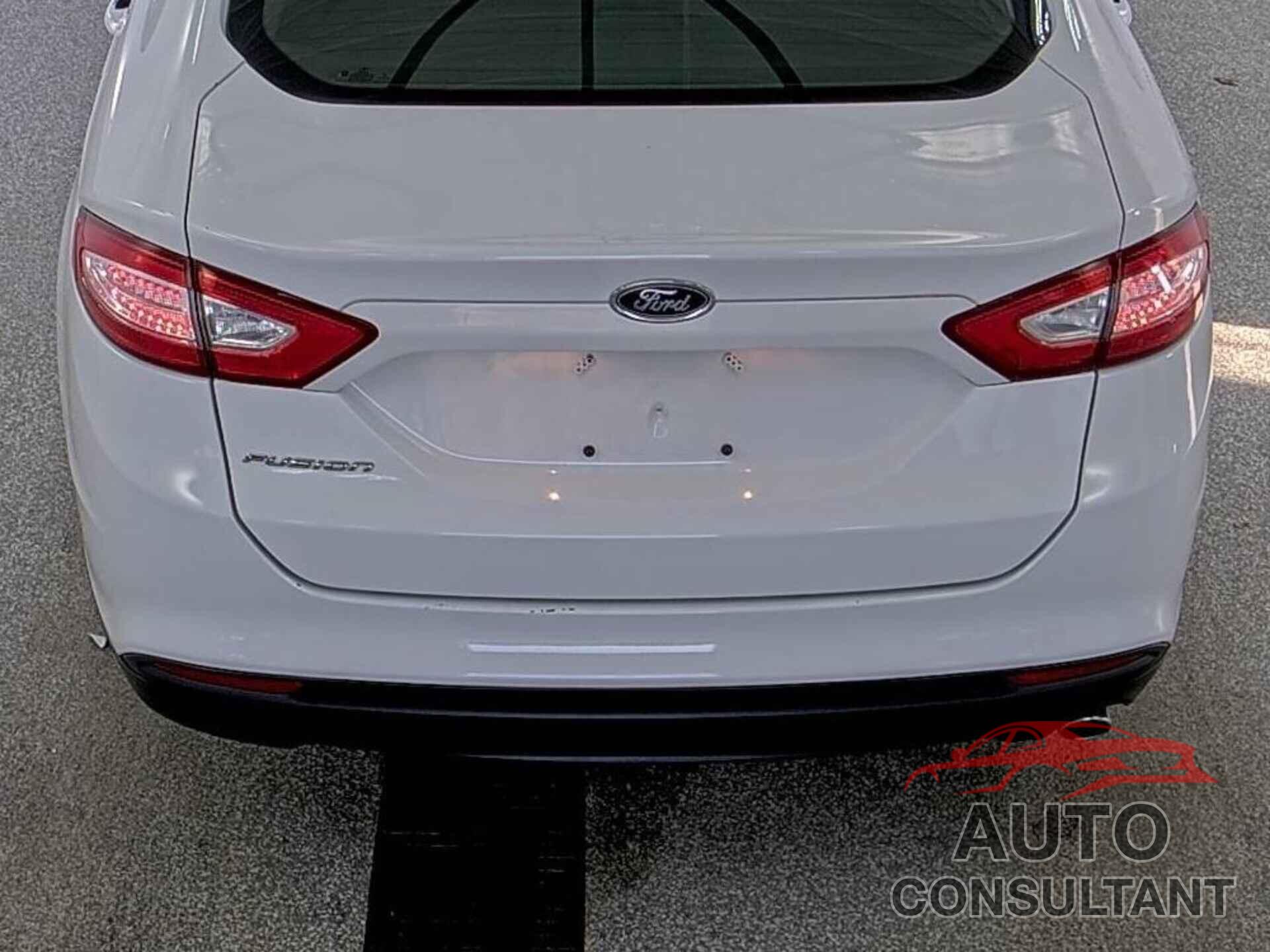FORD FUSION 2014 - 3FA6P0G72ER196206