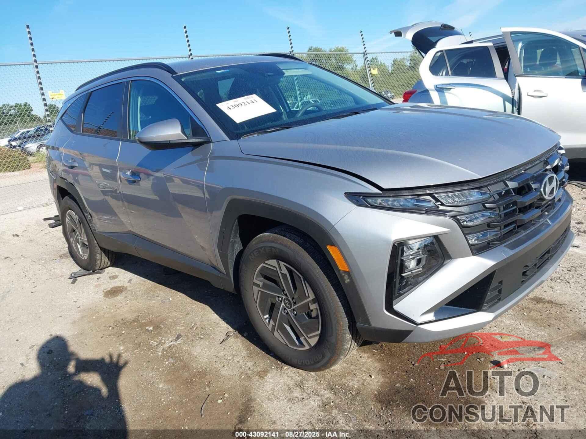 HYUNDAI TUCSON HYBRID 2025 - KM8JBDD15SU295631