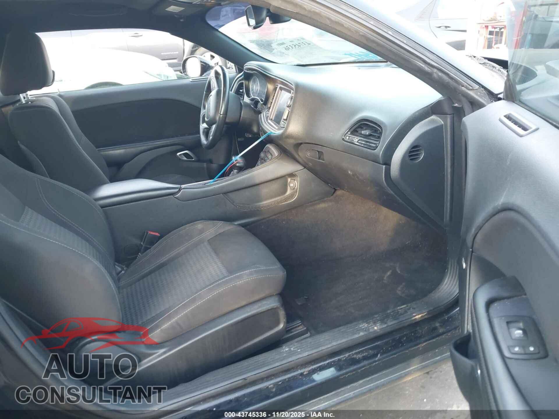 DODGE CHALLENGER 2015 - 2C3CDZAT7FH775080