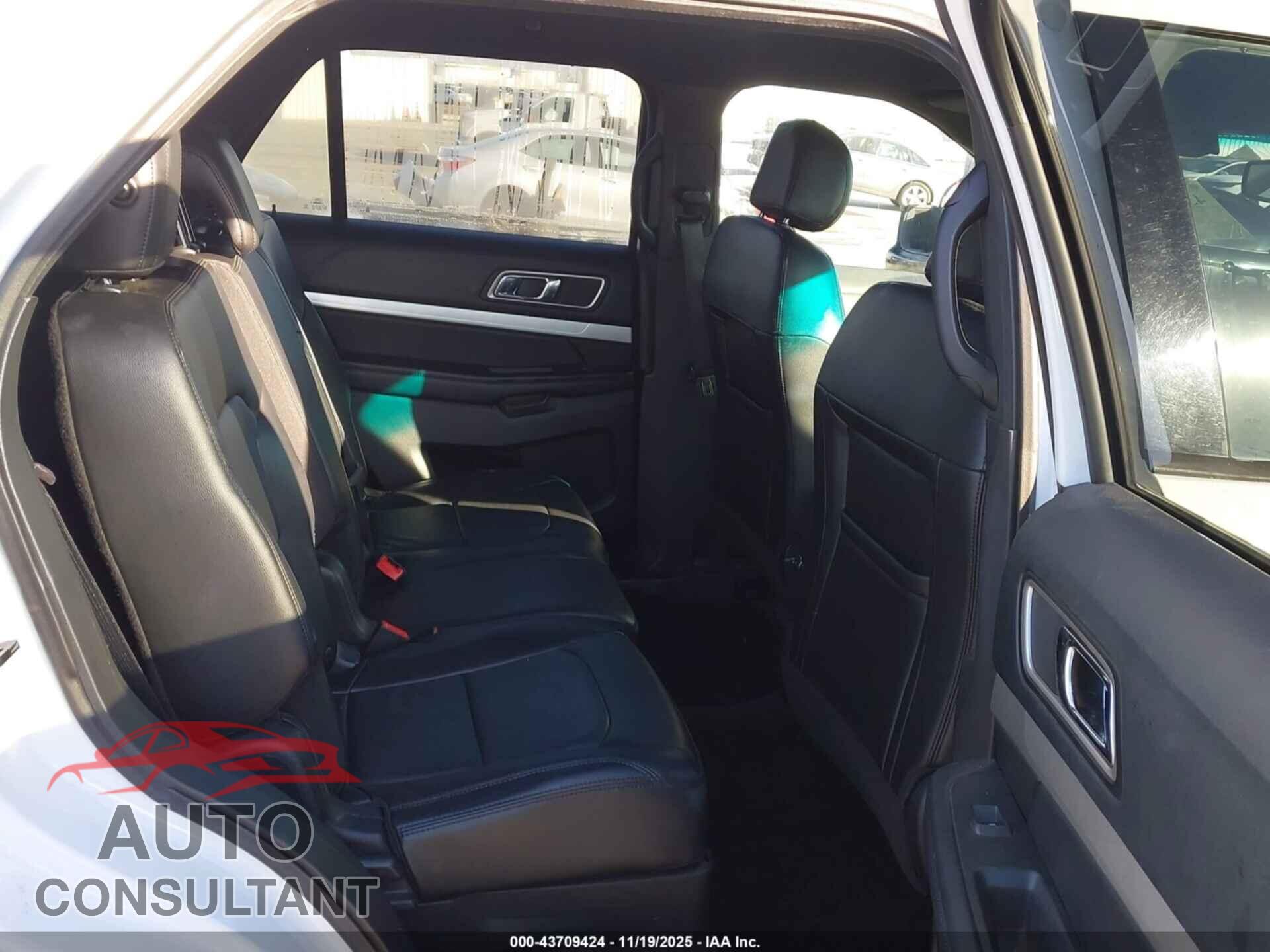 FORD EXPLORER 2016 - 1FM5K7D80GGB63138