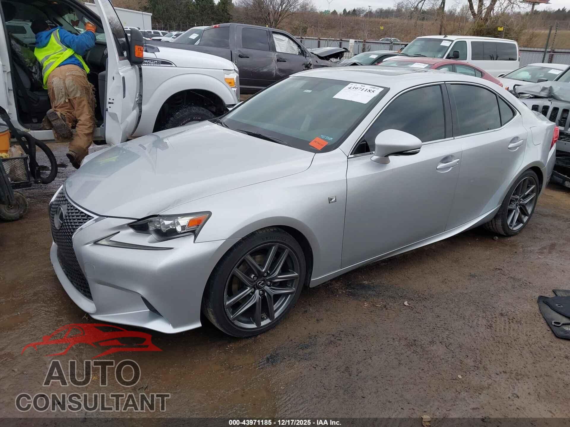 LEXUS IS 250 2015 - JTHBF1D2XF5061987