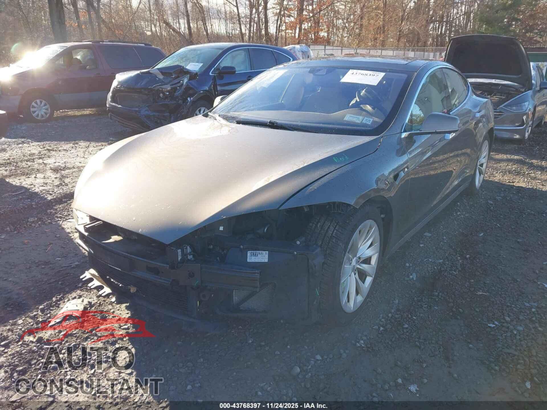 TESLA MODEL S 2016 - 5YJSA1E22GF141704